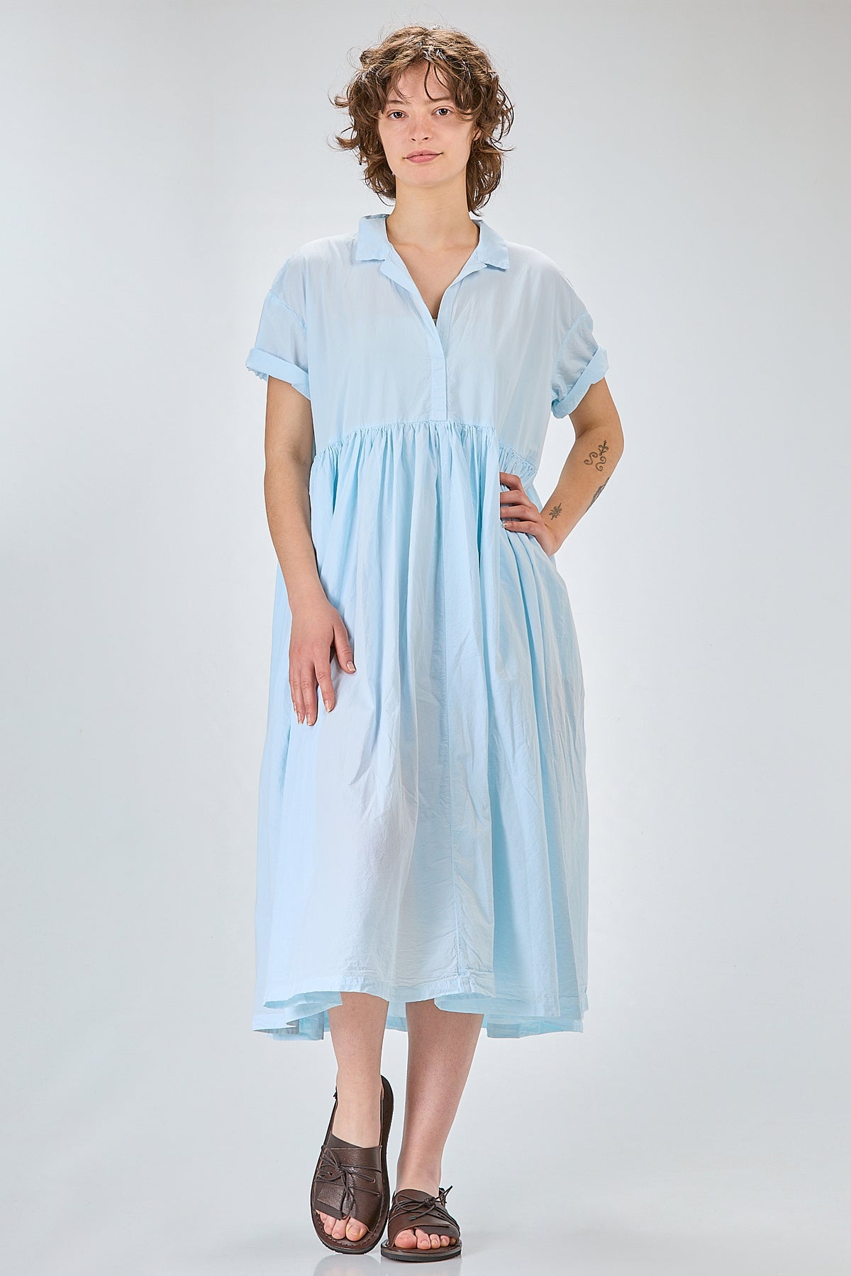 http://localhost:8180/imgBeestore/31740-1 A.jpg