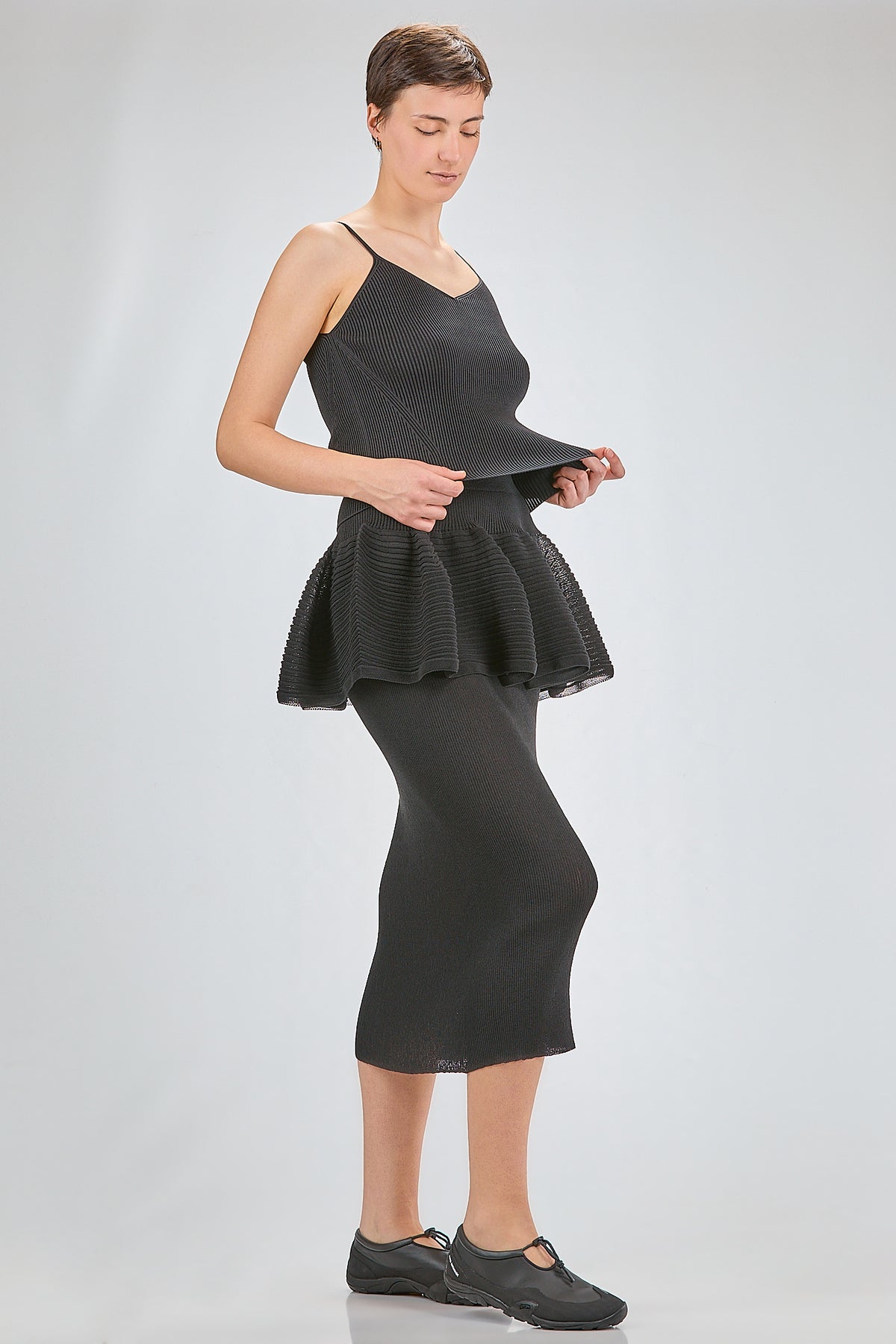 http://localhost:8180/imgBeestore/31665-1 A.jpg