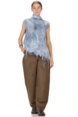hip length vest in nuno-felt of silk organza, merino wool and tussah silk  - 377