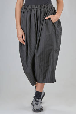 wide trousers in techno polyester canva  - 157
