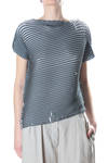 grid pleated asymmetric top with colored surface print  - 