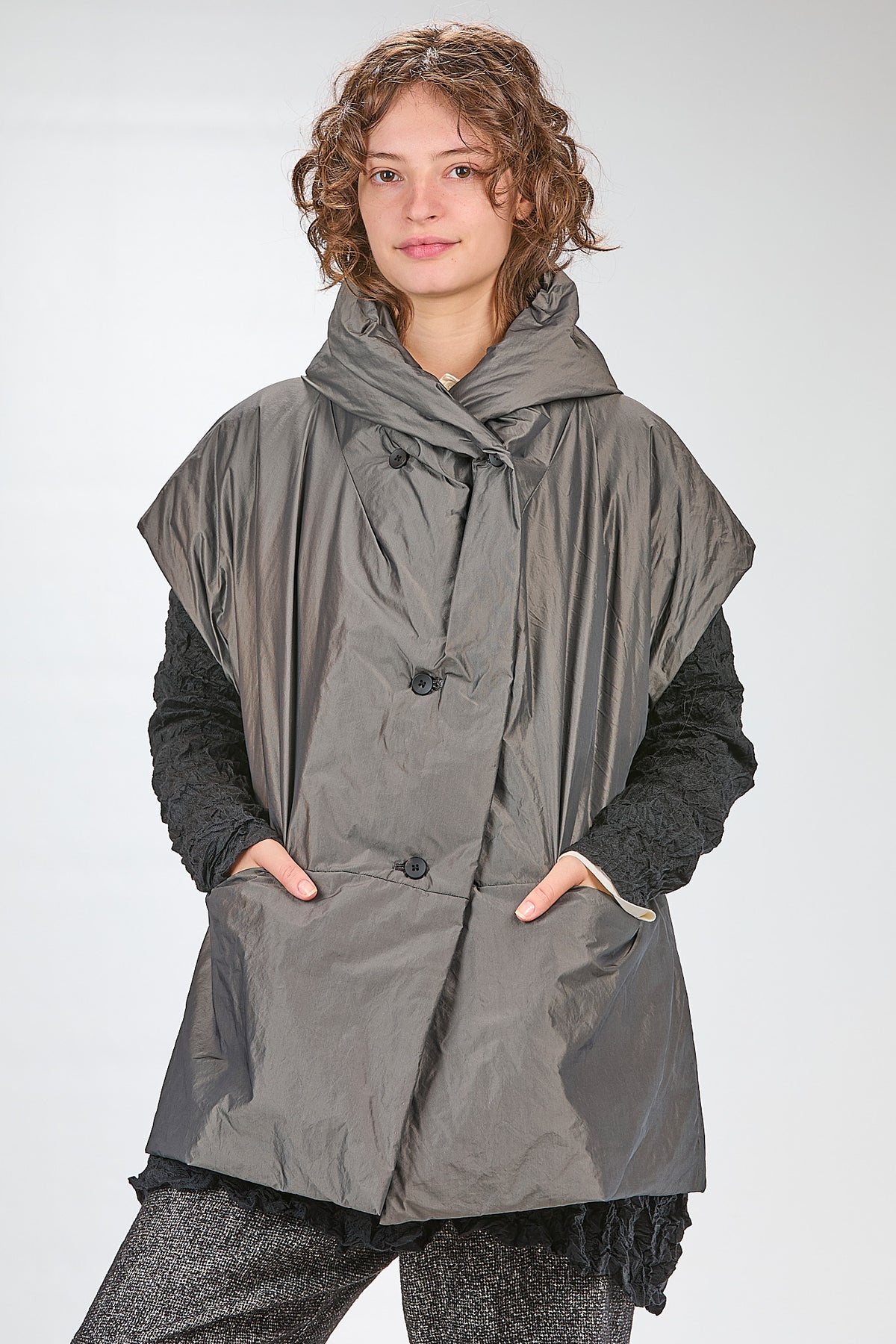 Ivo Milan Radical Fashion - piumini - SHU MORIYAMA