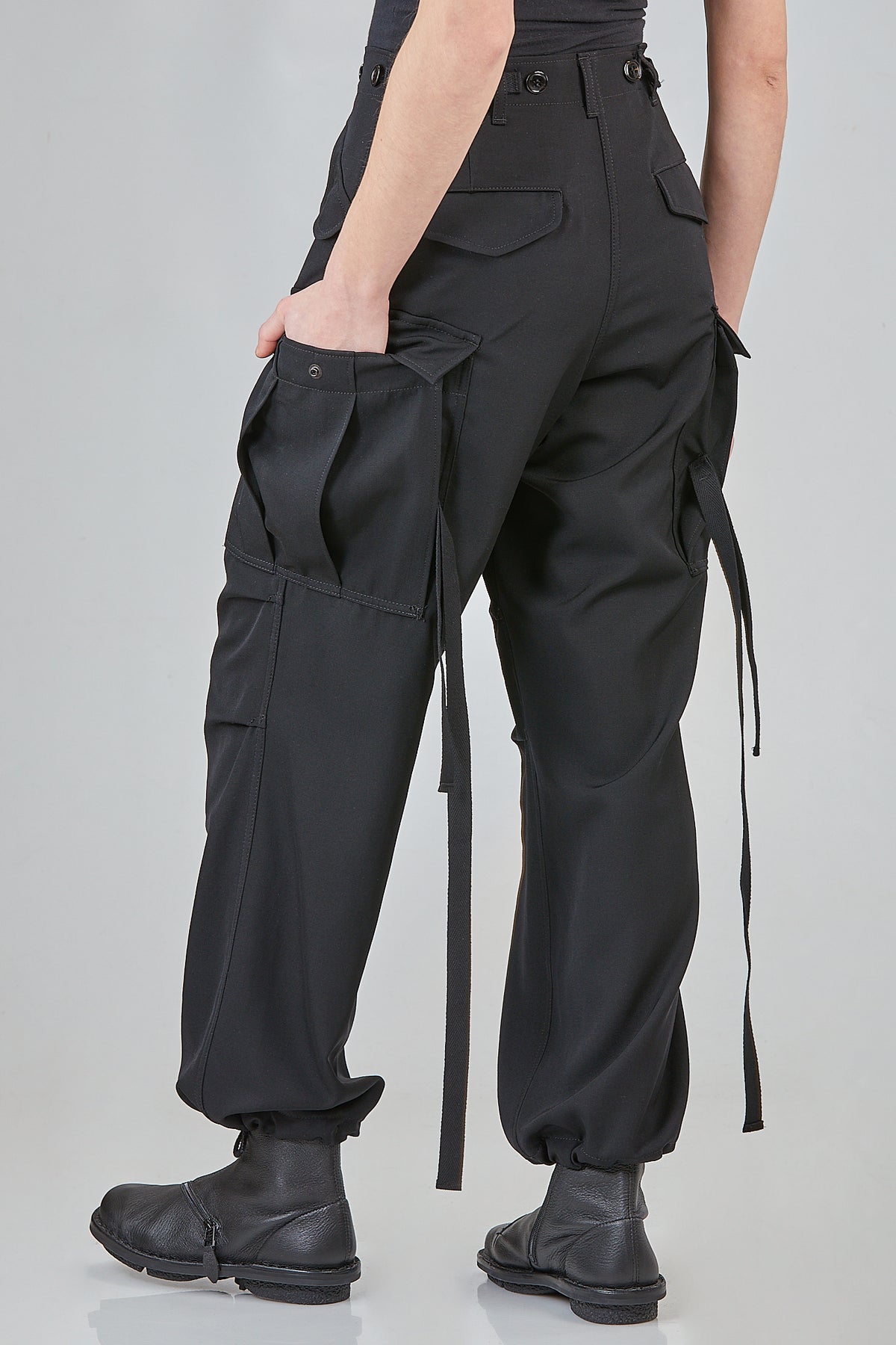 Ivo Milan Radical Fashion - pantaloni - JUNYA WATANABE