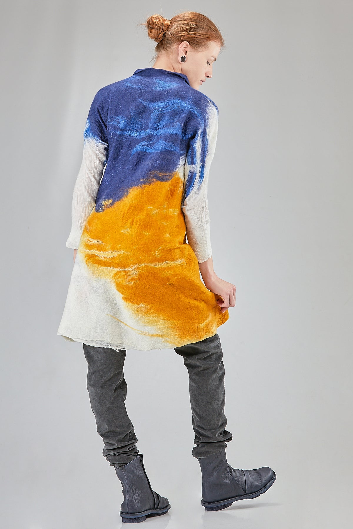 Ivo Milan Radical Fashion - tuniche - AGOSTINA ZWILLING