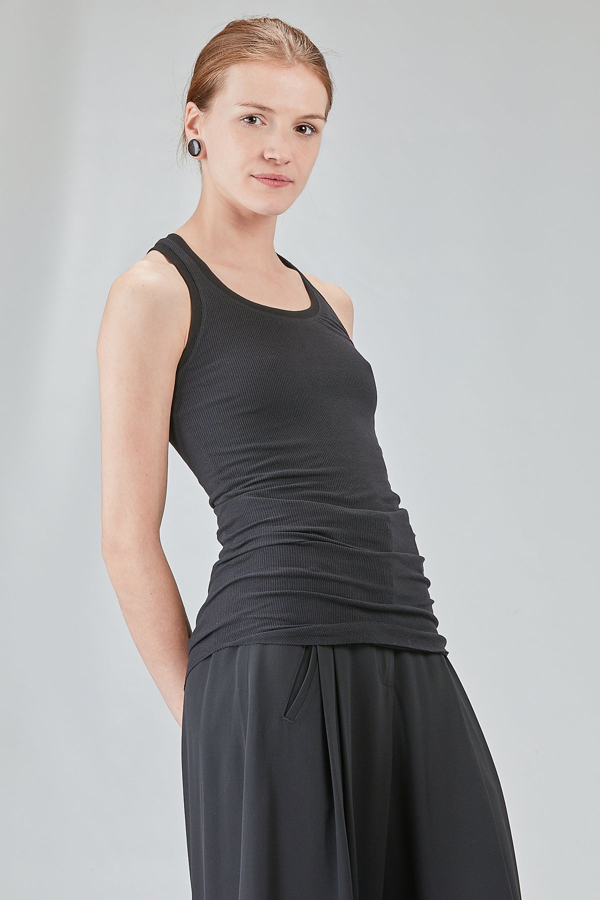 Ivo Milan Radical Fashion - canottiere - ISABEL BENENATO