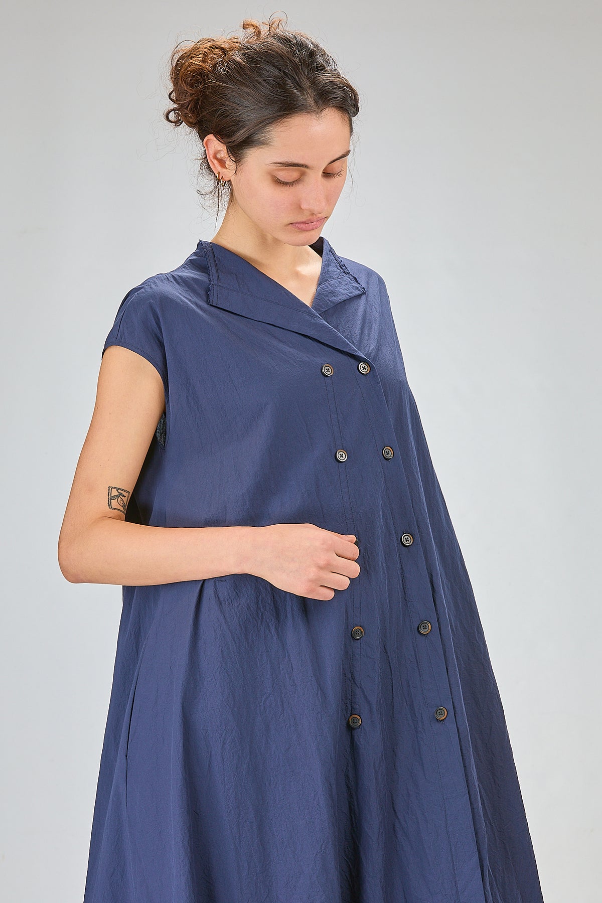 http://localhost:8180/imgBeestore/31692-1 A.jpg