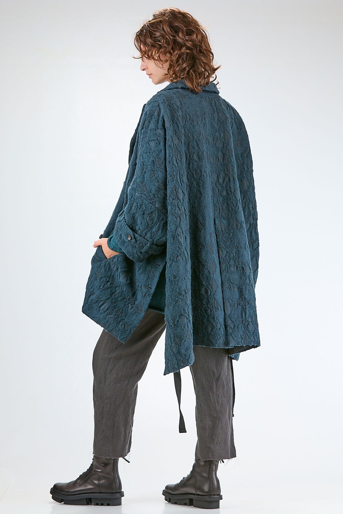Ivo Milan Radical Fashion - caban d. - MASNADA