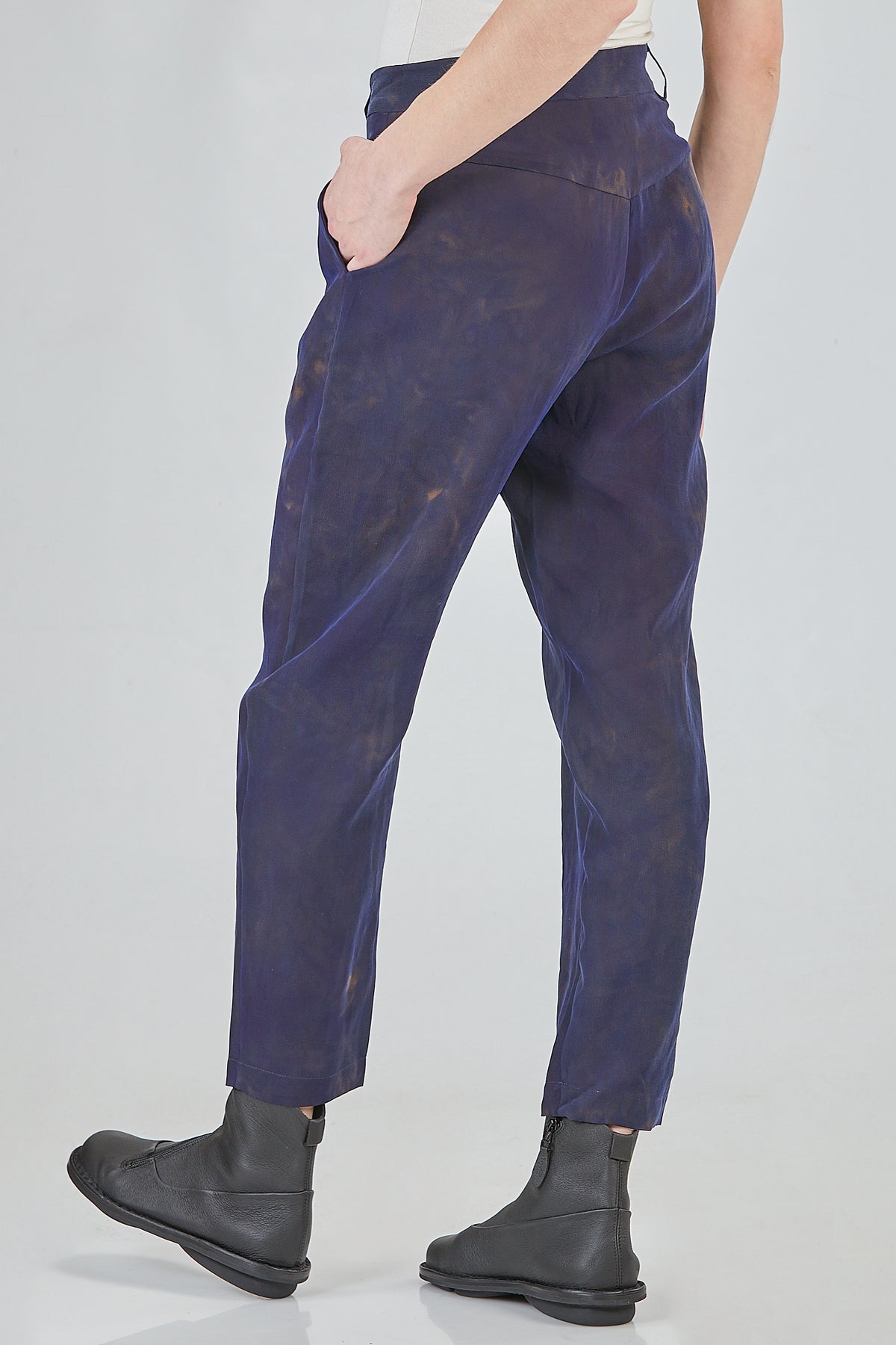Ivo Milan Radical Fashion - pantaloni - MIAORAN