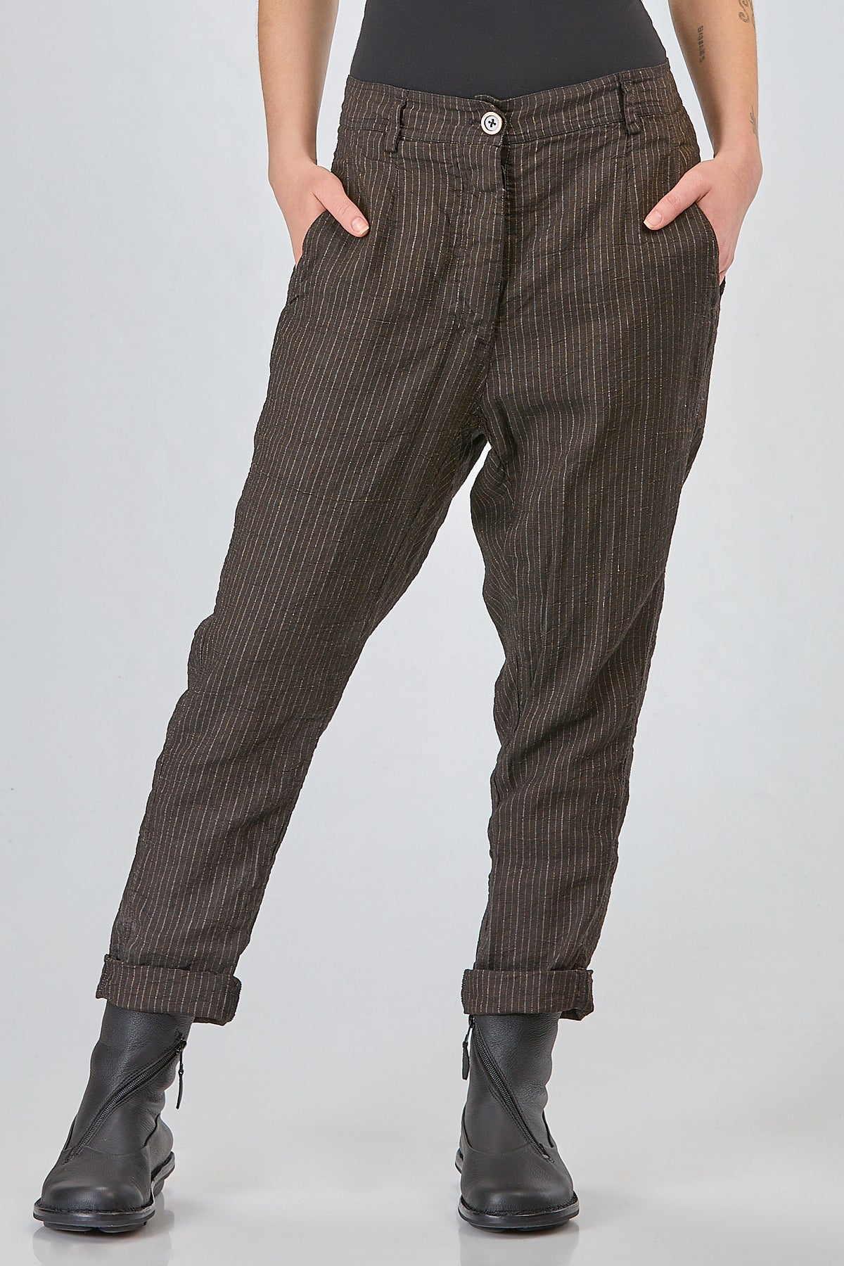 http://localhost:8180/imgBeestore/31802-1 A.jpg