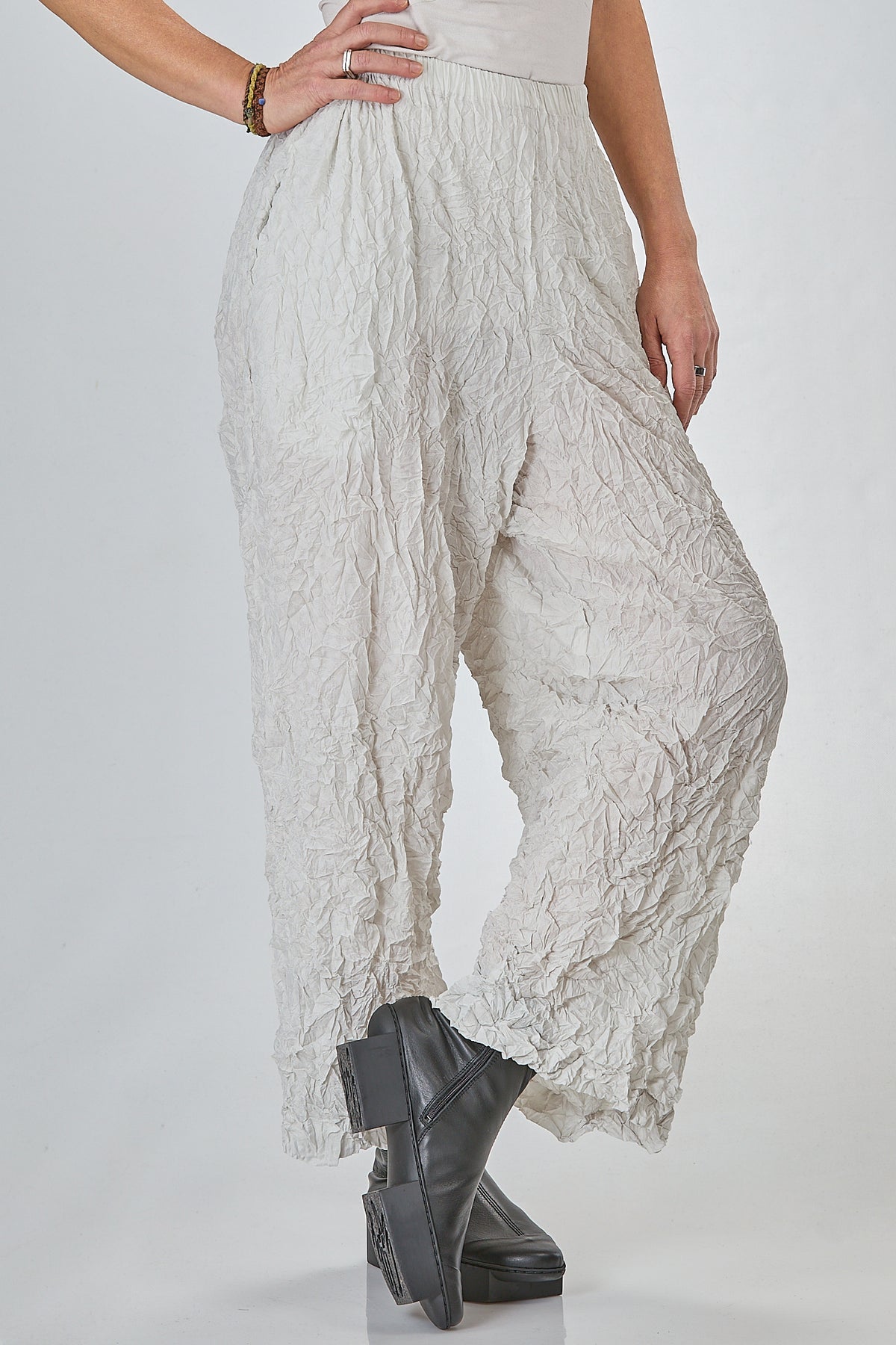 Ivo Milan Radical Fashion - pantaloni - SHU MORIYAMA