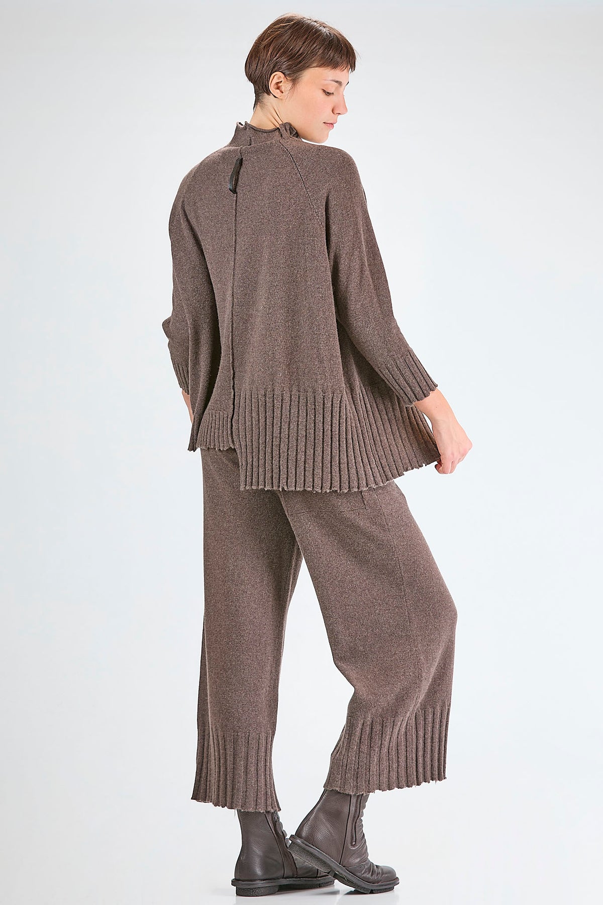 Ivo Milan Radical Fashion - maglieria d. - SERIEN°UMERICA
