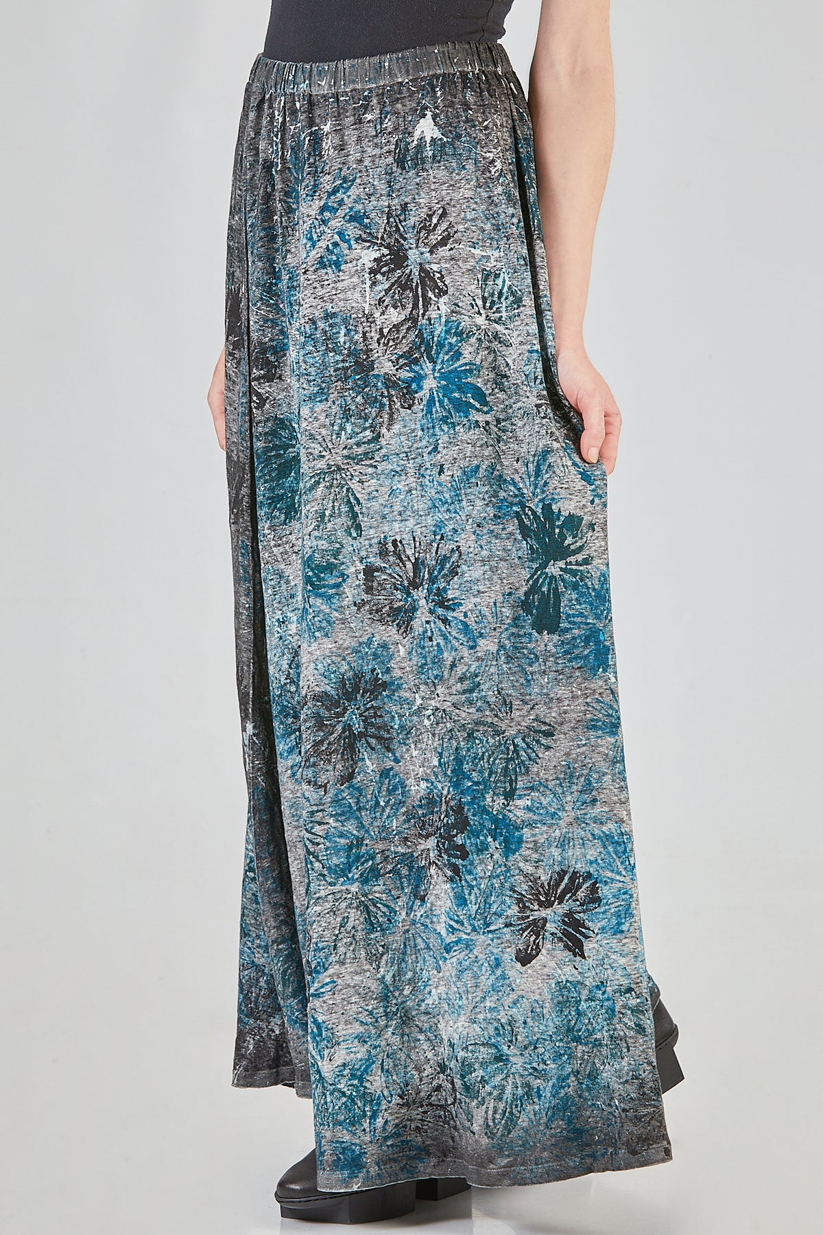 Ivo Milan Radical Fashion - gonne - AVANT TOI