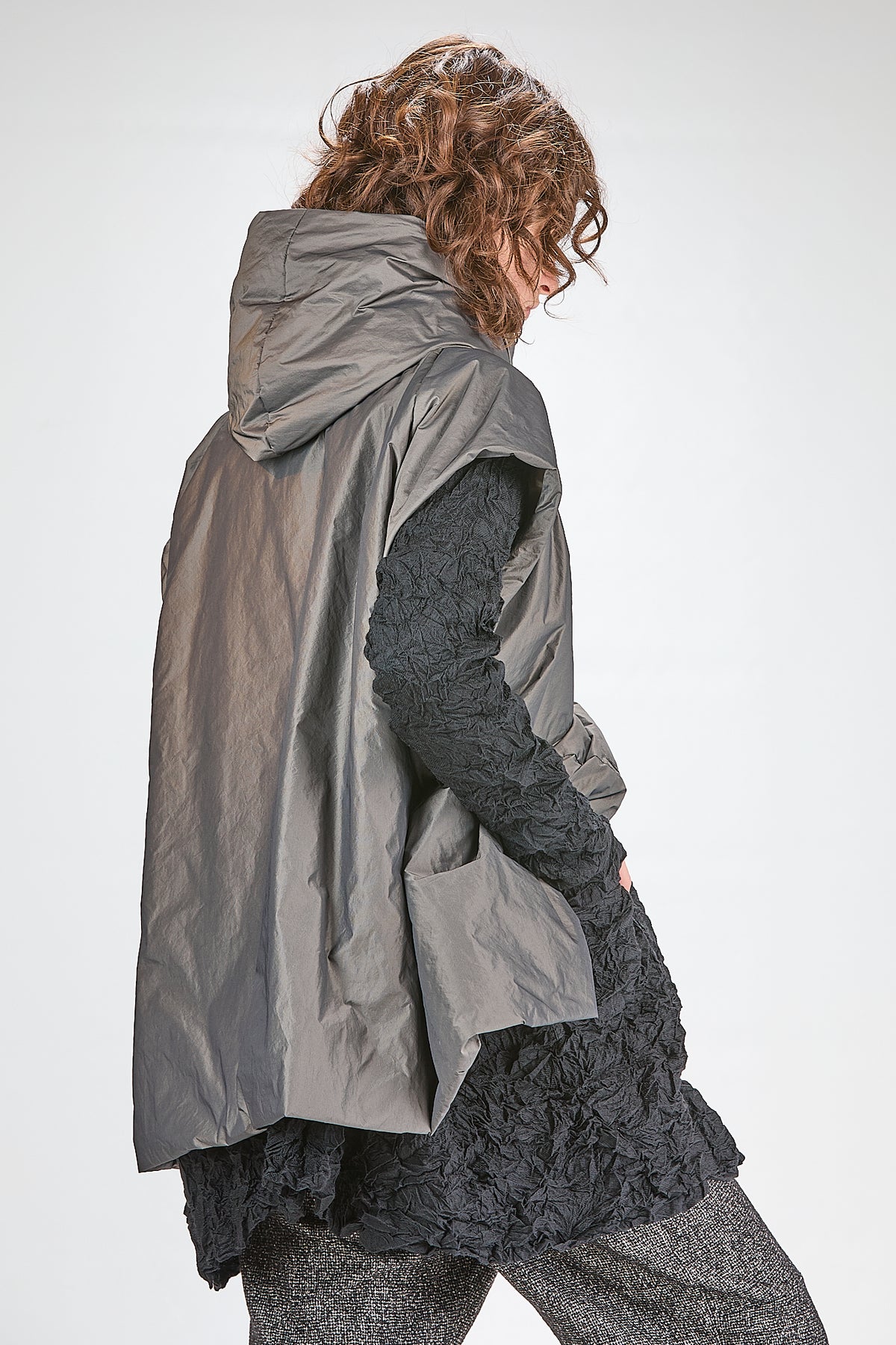 Ivo Milan Radical Fashion - piumini - SHU MORIYAMA