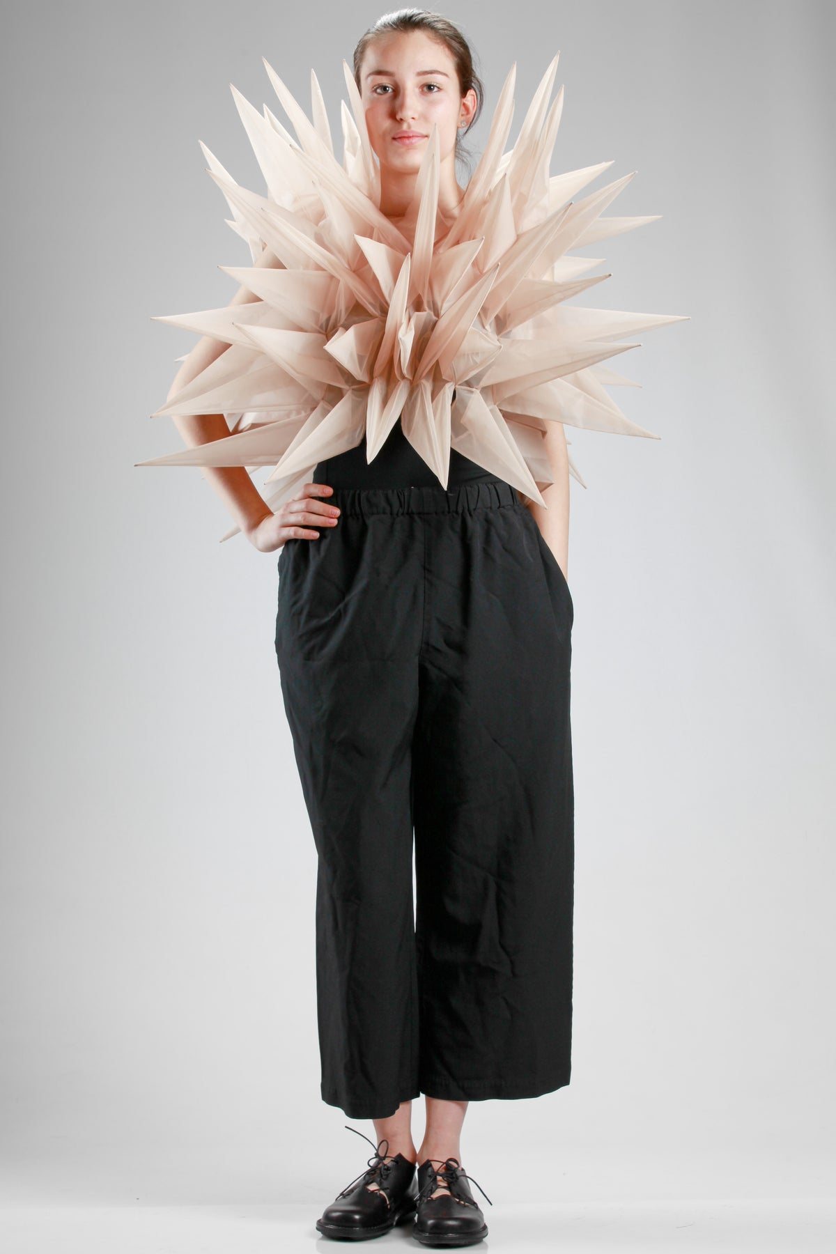 'Sculpture' star vest