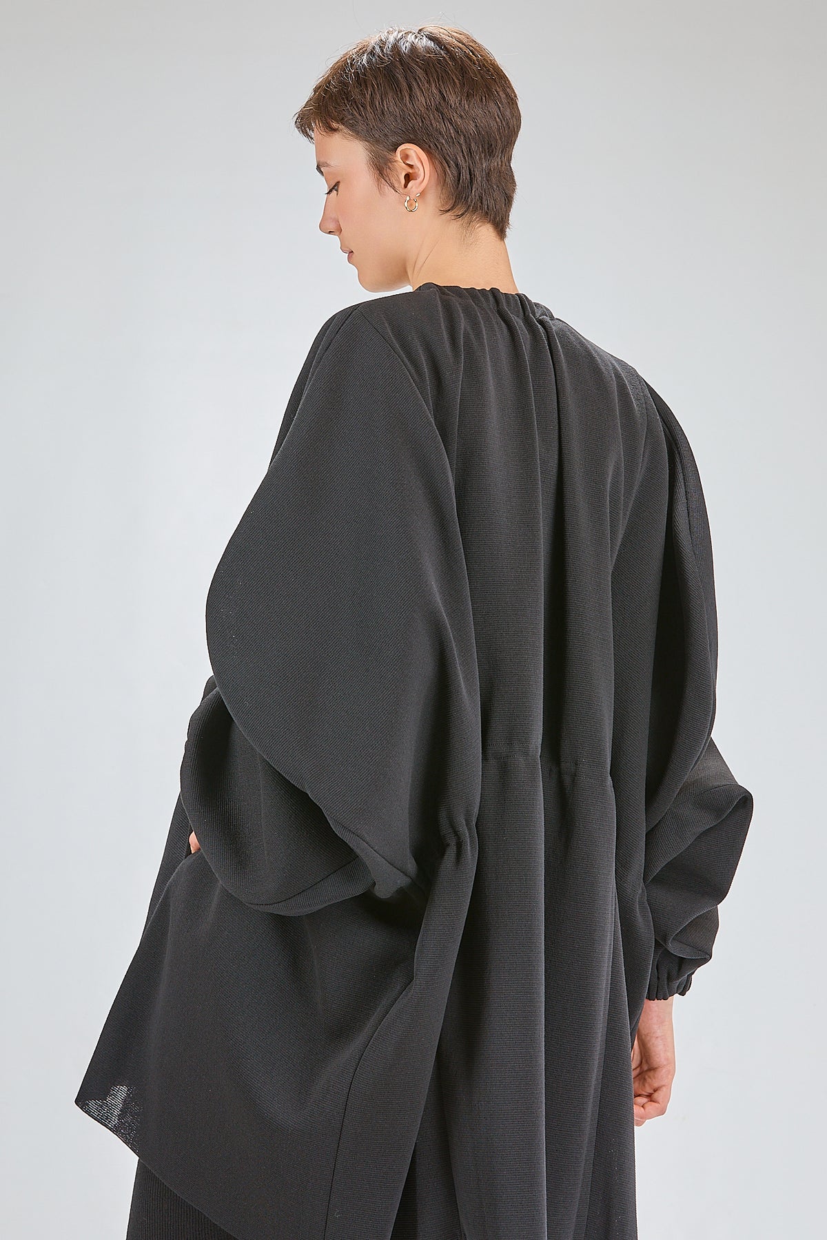http://localhost:8180/imgBeestore/31659-1 A.jpg