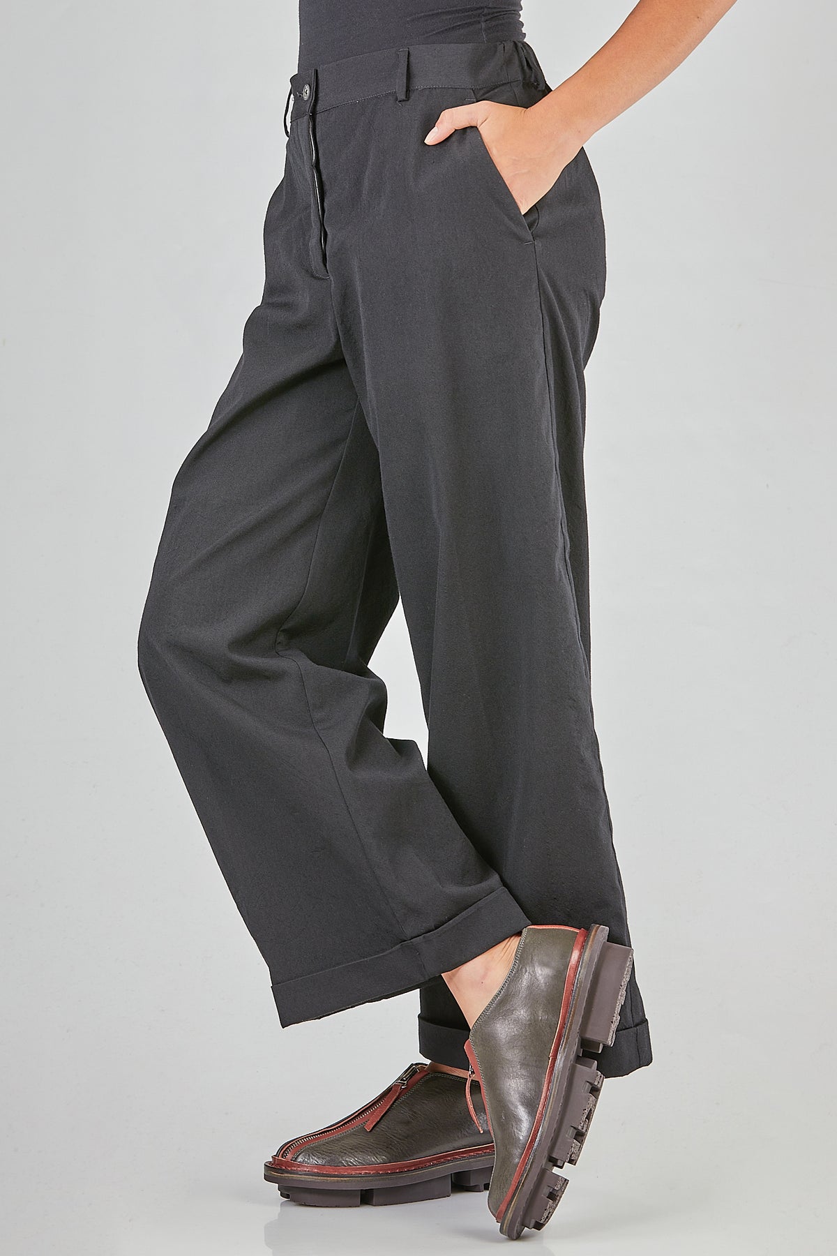 Ivo Milan Radical Fashion - pantaloni - BERGFABEL