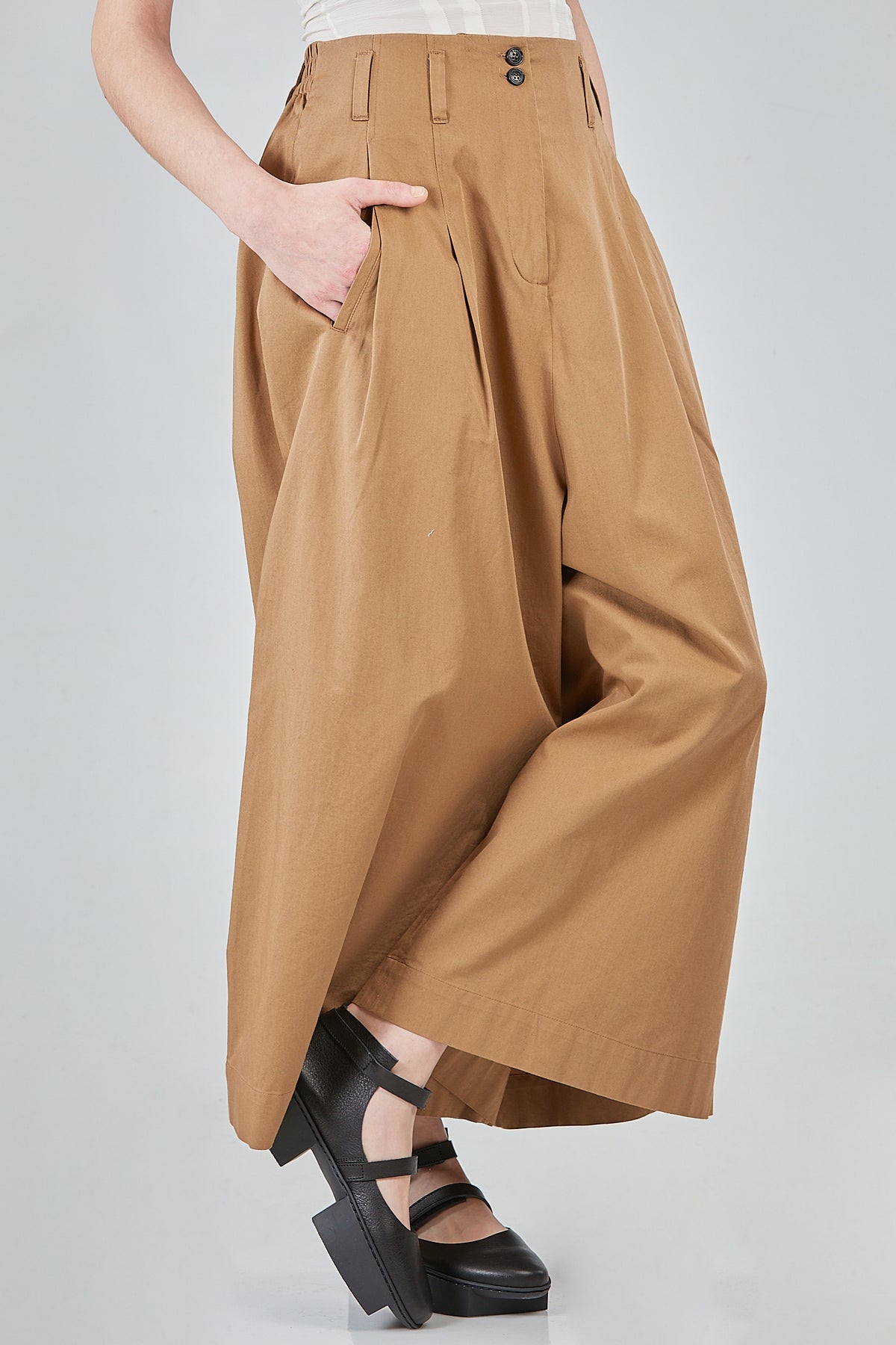 Ivo Milan Radical Fashion - pantaloni - ISABEL BENENATO