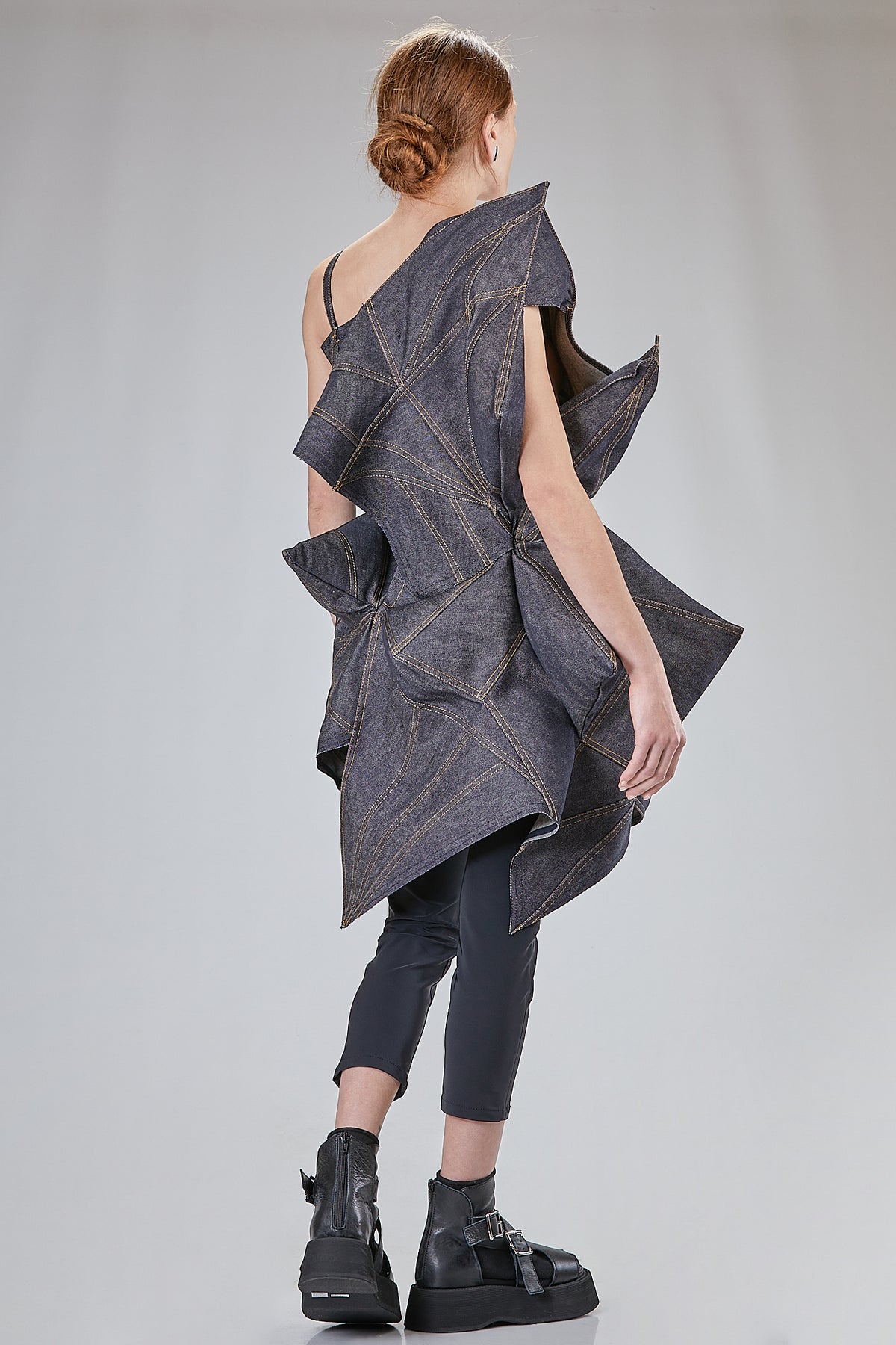 Ivo Milan Radical Fashion - tuniche - JUNYA WATANABE