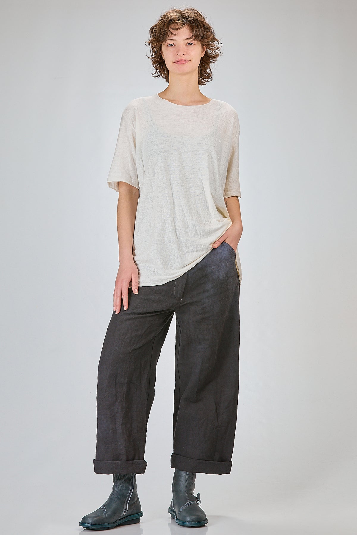 http://localhost:8180/imgBeestore/31590-1 A.jpg