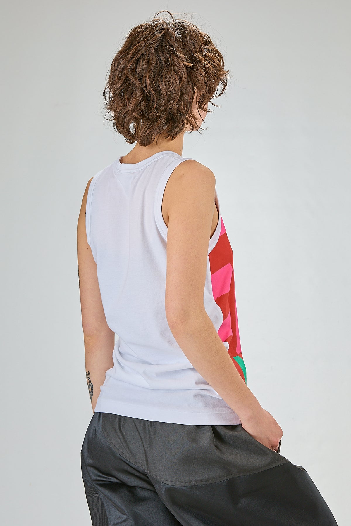 http://localhost:8180/imgBeestore/31729-1 A.jpg