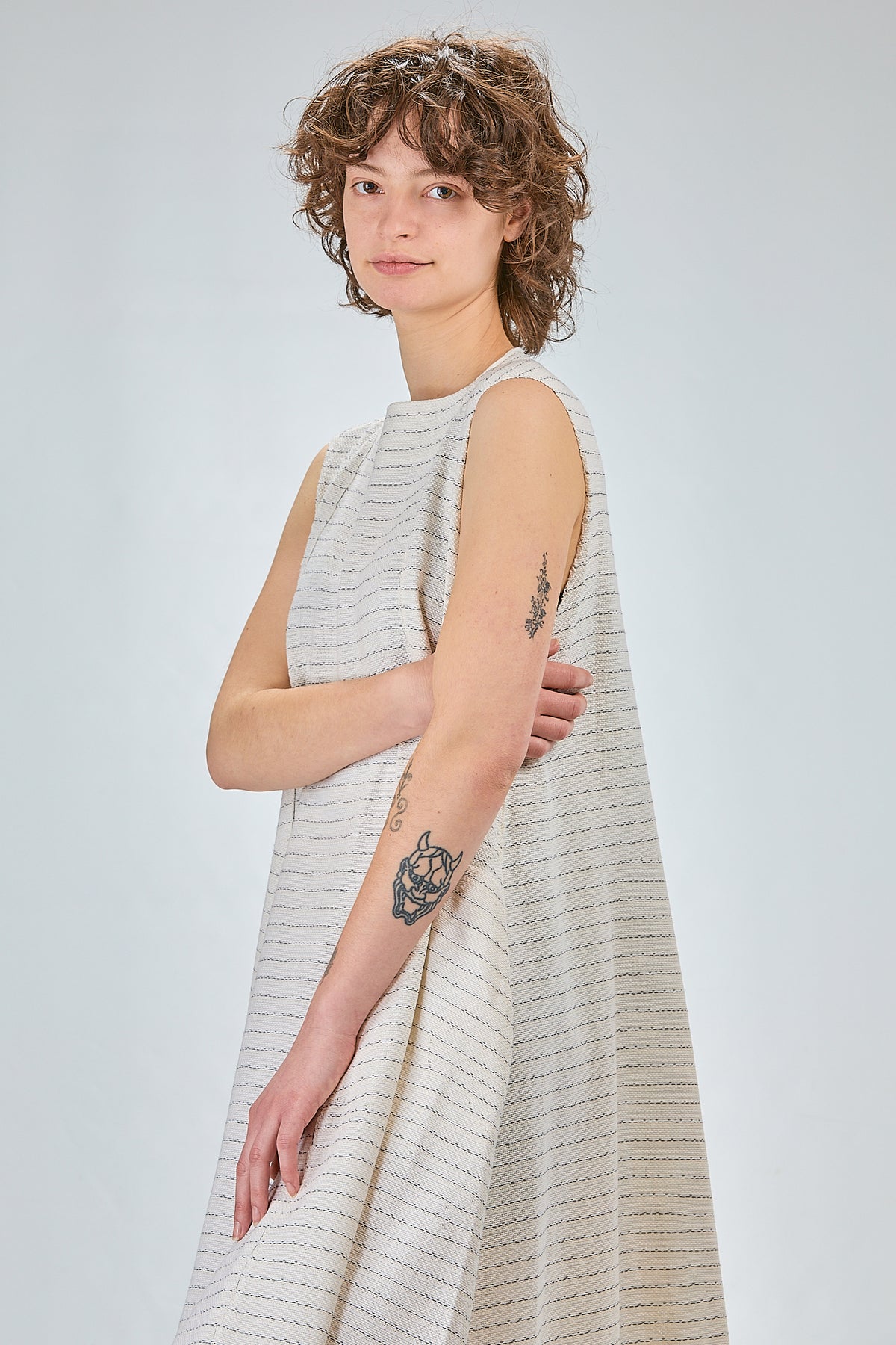 http://localhost:8180/imgBeestore/31648-1 A.jpg