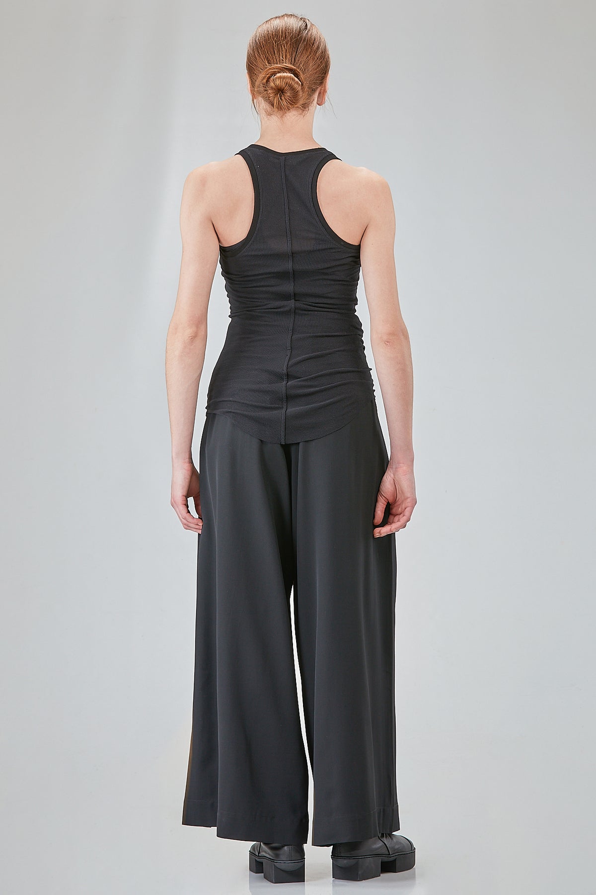 Ivo Milan Radical Fashion - canottiere - ISABEL BENENATO