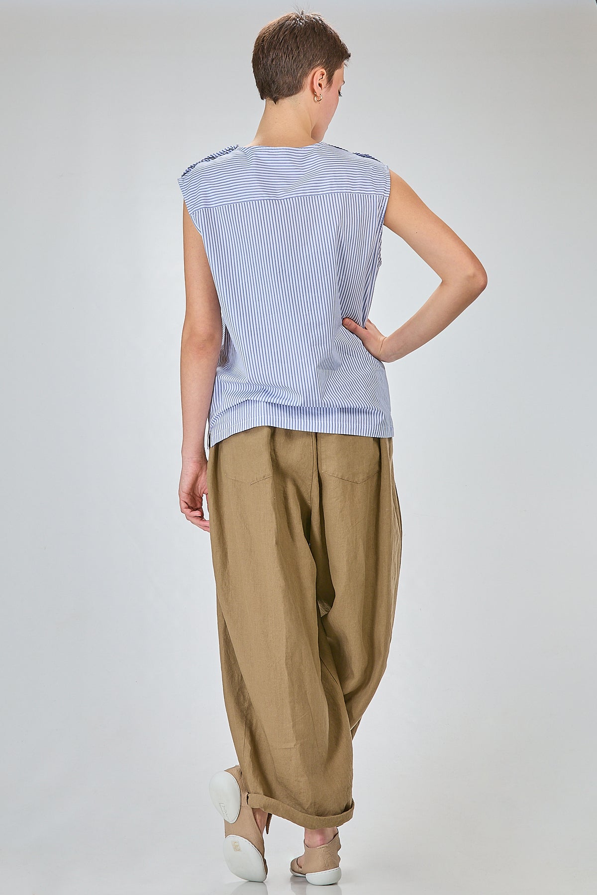 Ivo Milan Radical Fashion - top - CINI