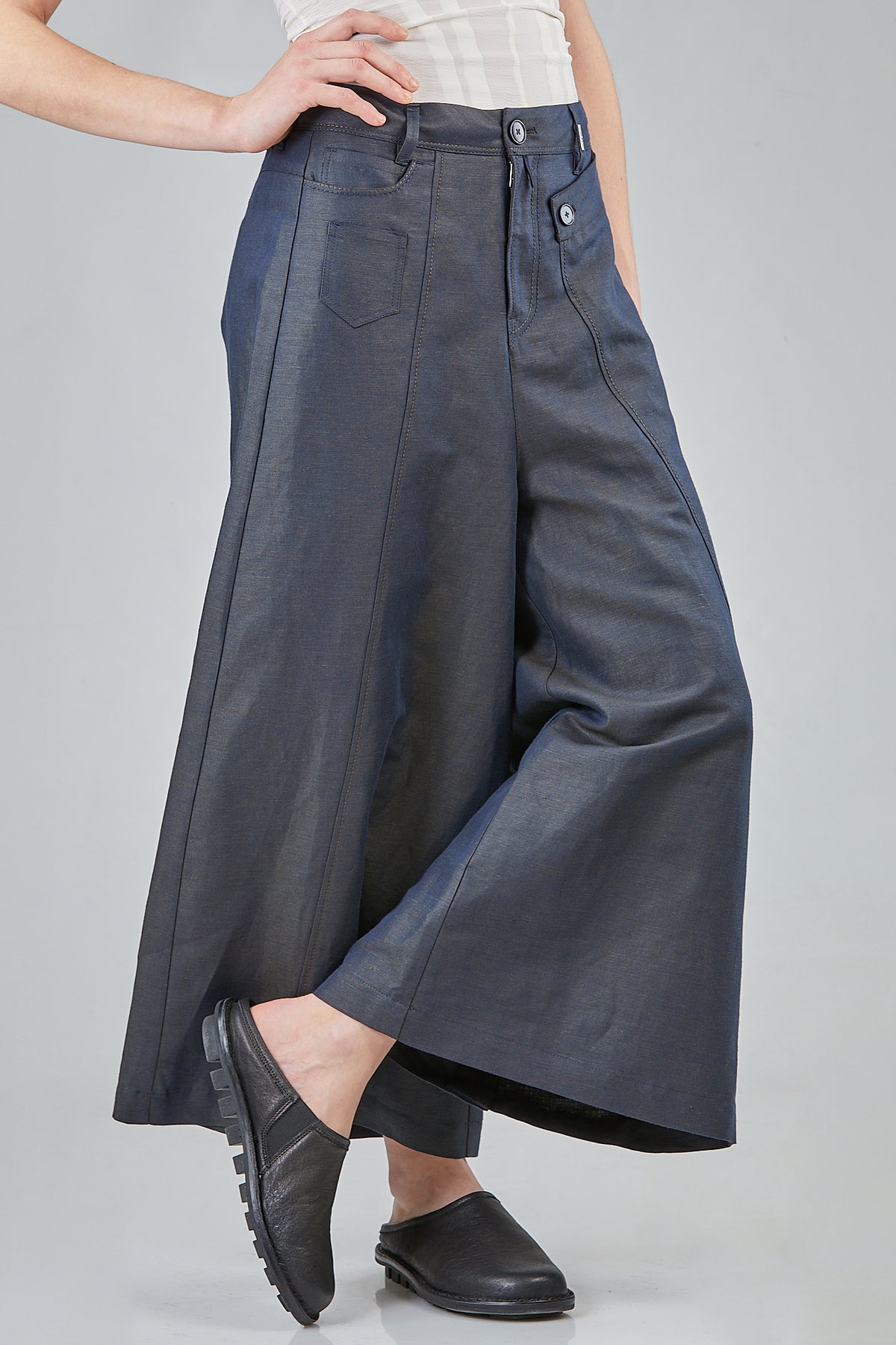 Ivo Milan Radical Fashion - pantaloni - HIGH