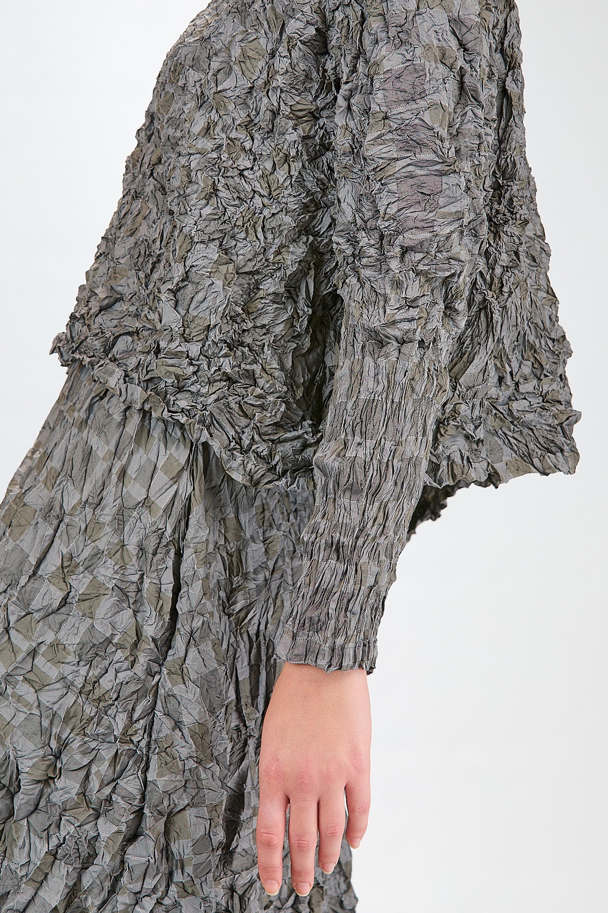 Ivo Milan Radical Fashion - top - SHU MORIYAMA