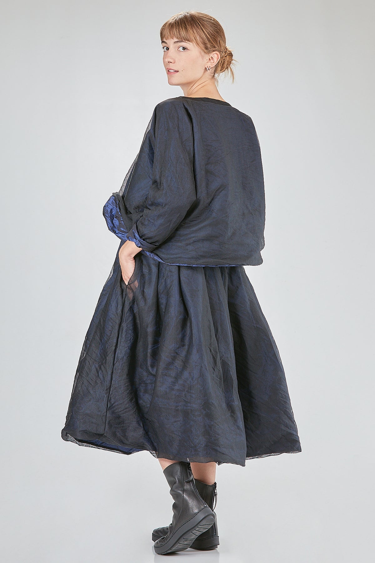 Ivo Milan Radical Fashion - top - LUSSI
