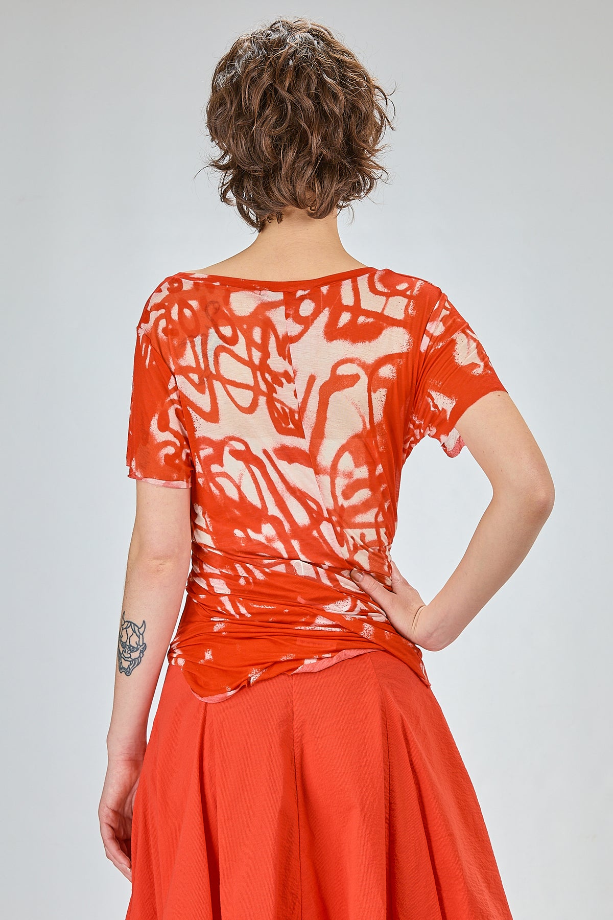 http://localhost:8180/imgBeestore/31792-1 A.jpg