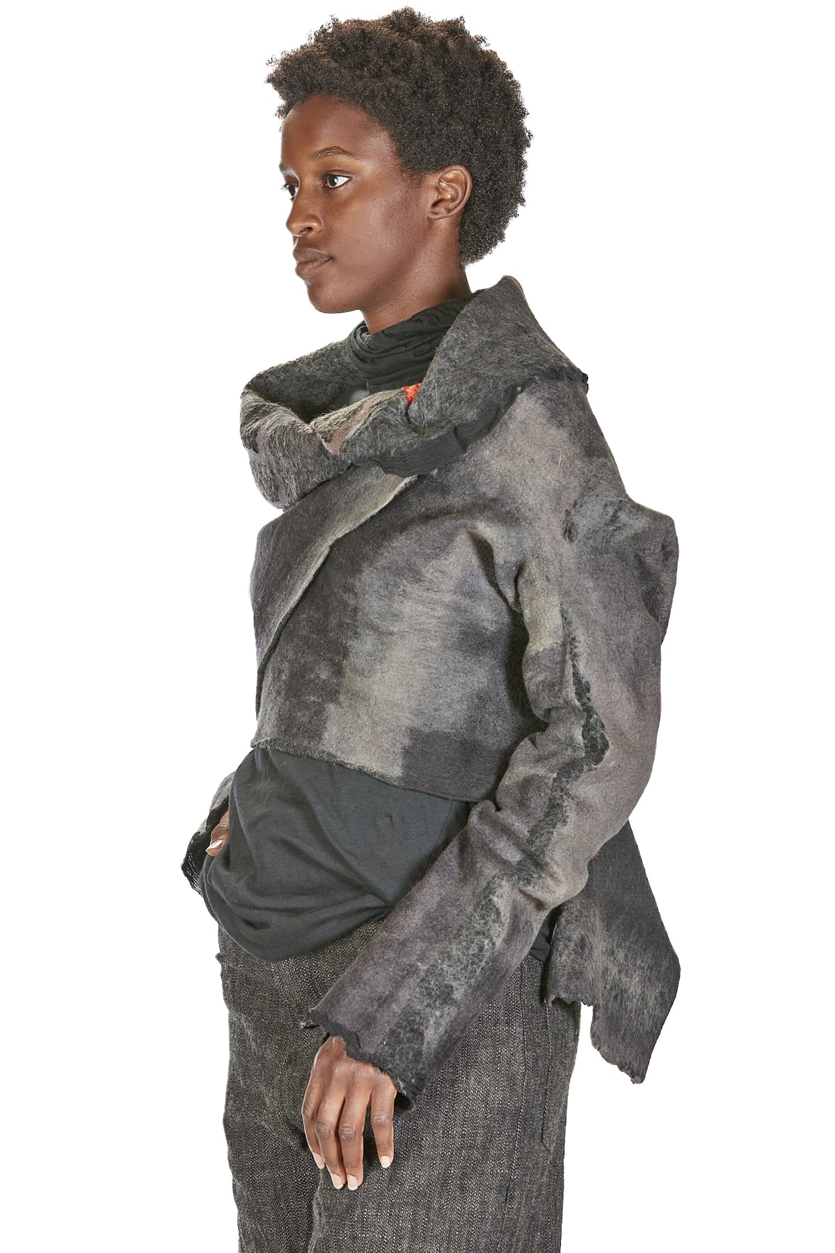 \GESTIONALEimgBeestore29314-1 A IVO MILAN RADICAL FASHION presents AGOSTINA ZWILLING grey and red hand made reversible wool jacket..jpg