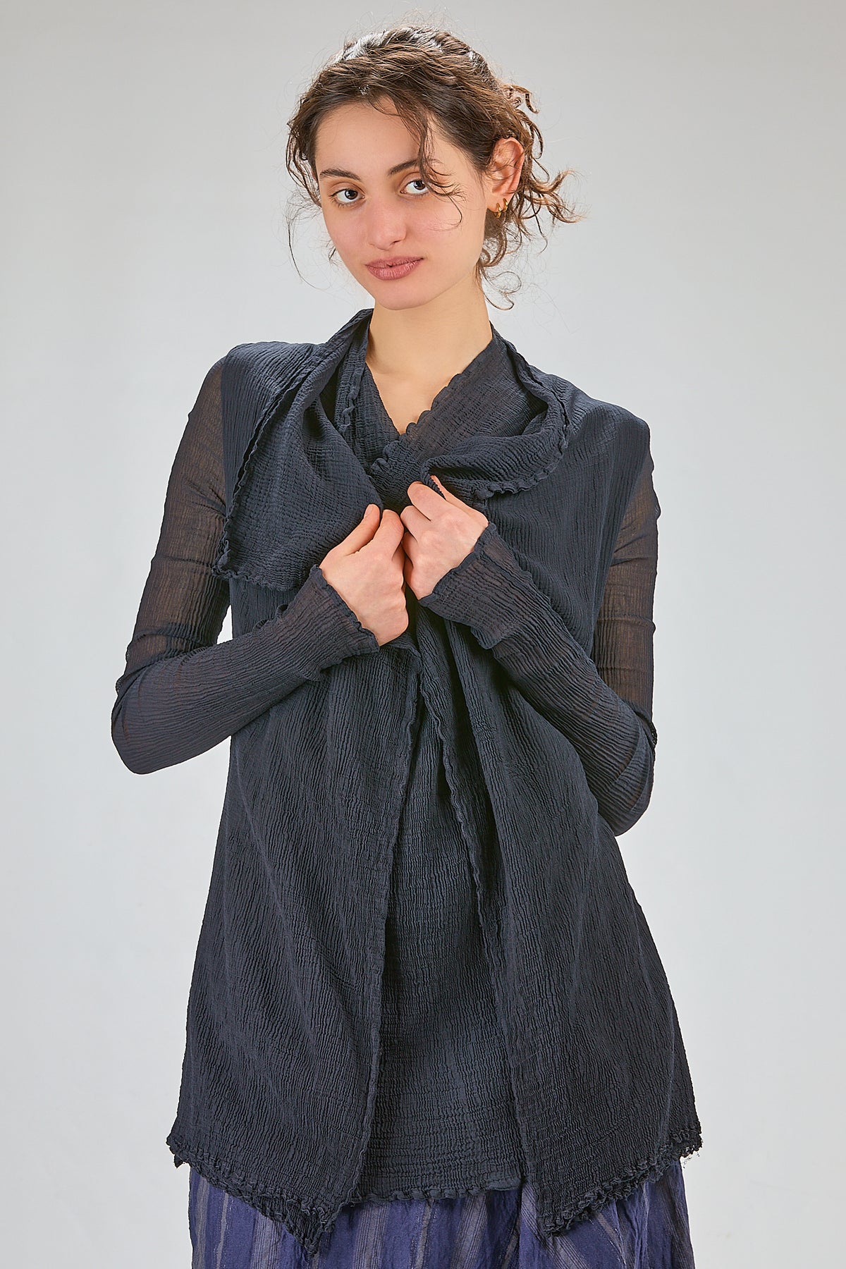 http://localhost:8180/imgBeestore/31758-1 A.jpg