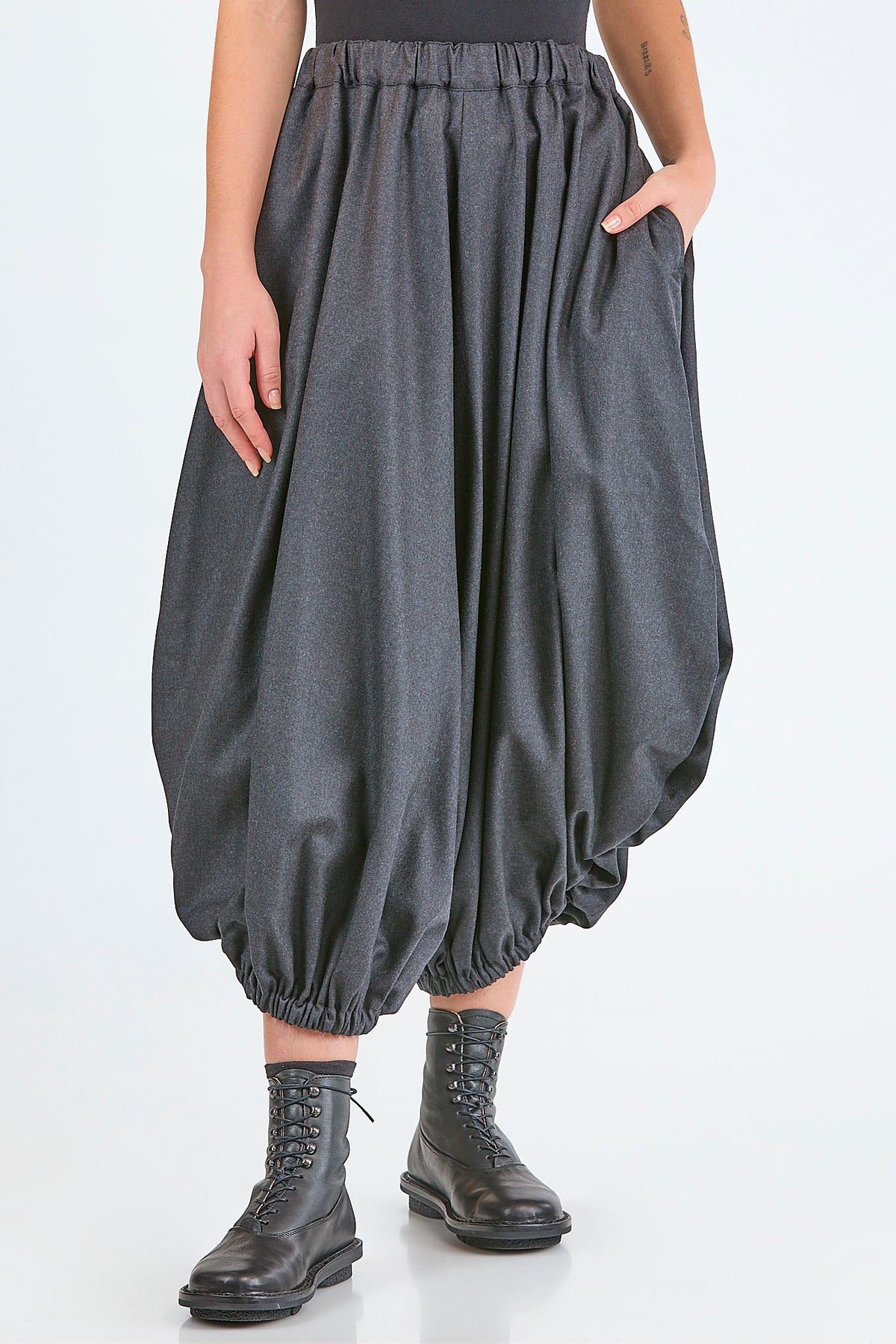 Ivo Milan Radical Fashion - pantaloni - COMME DES GARÇONS-COMME DES GARÇONS