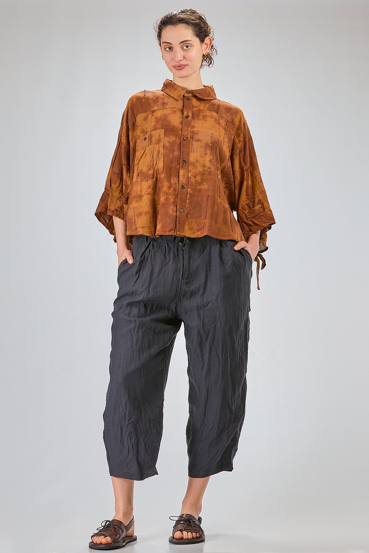 http://localhost:8180/imgBeestore/31614-1 A.jpg