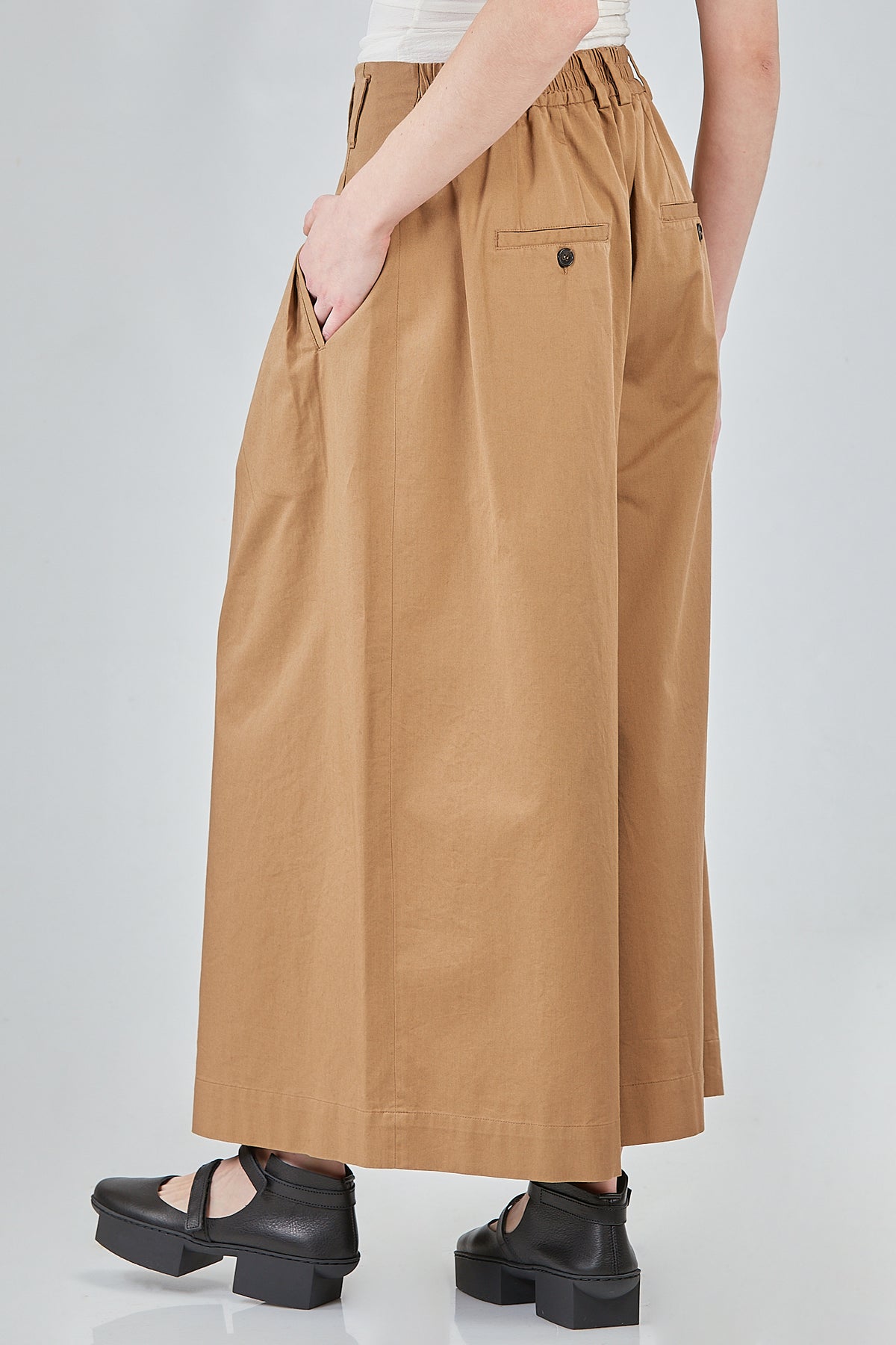Ivo Milan Radical Fashion - pantaloni - ISABEL BENENATO
