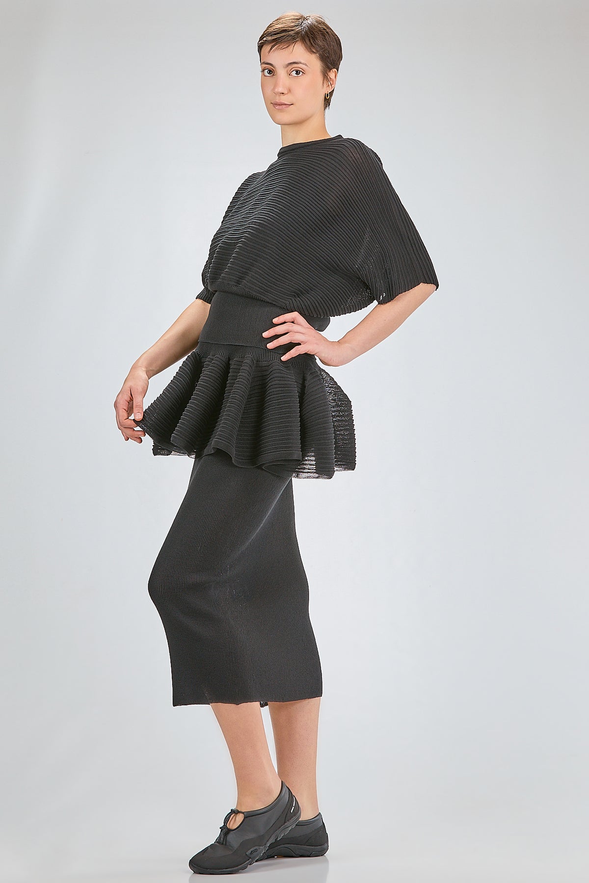 http://localhost:8180/imgBeestore/31662-1 A.jpg