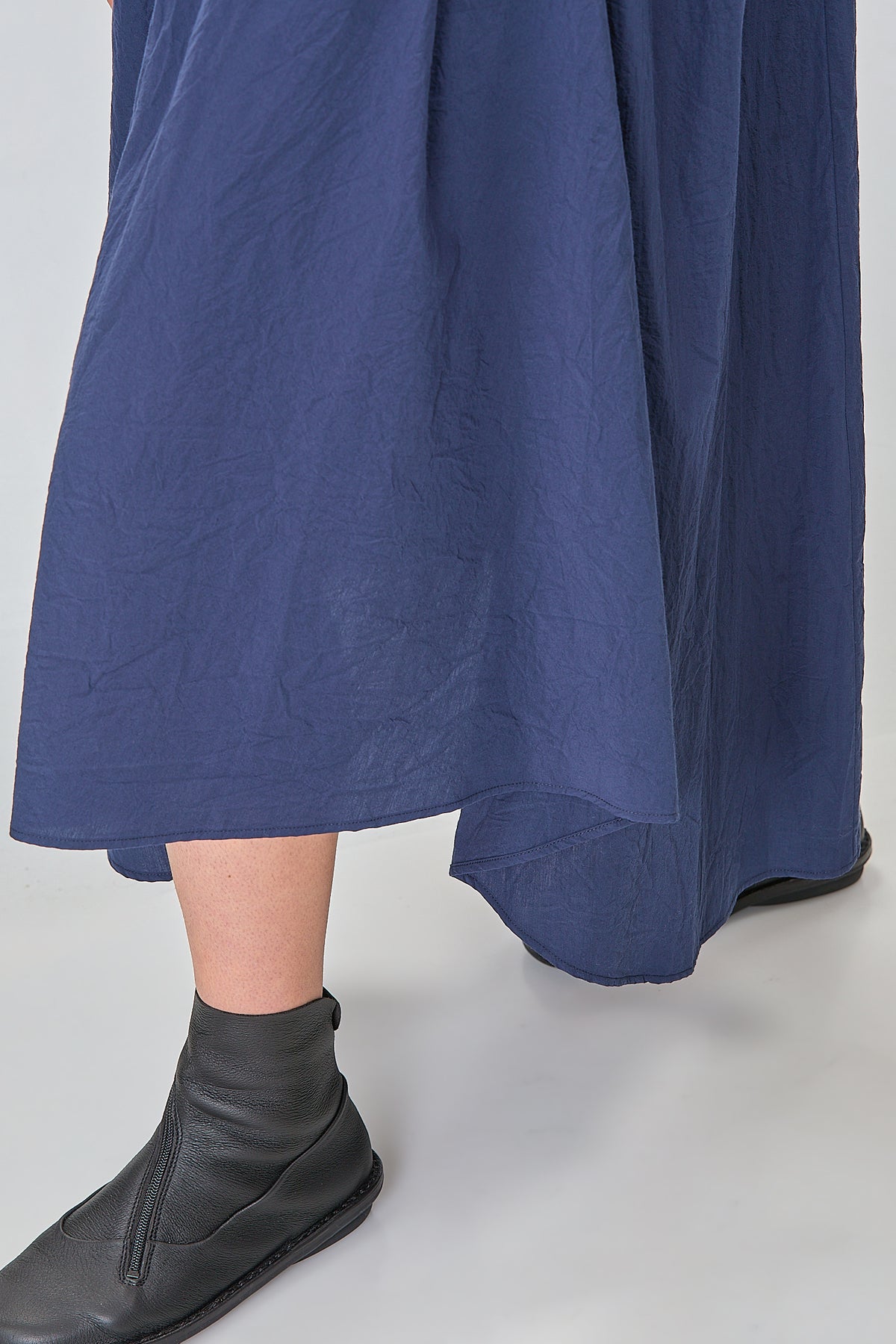 http://localhost:8180/imgBeestore/31692-1 A.jpg
