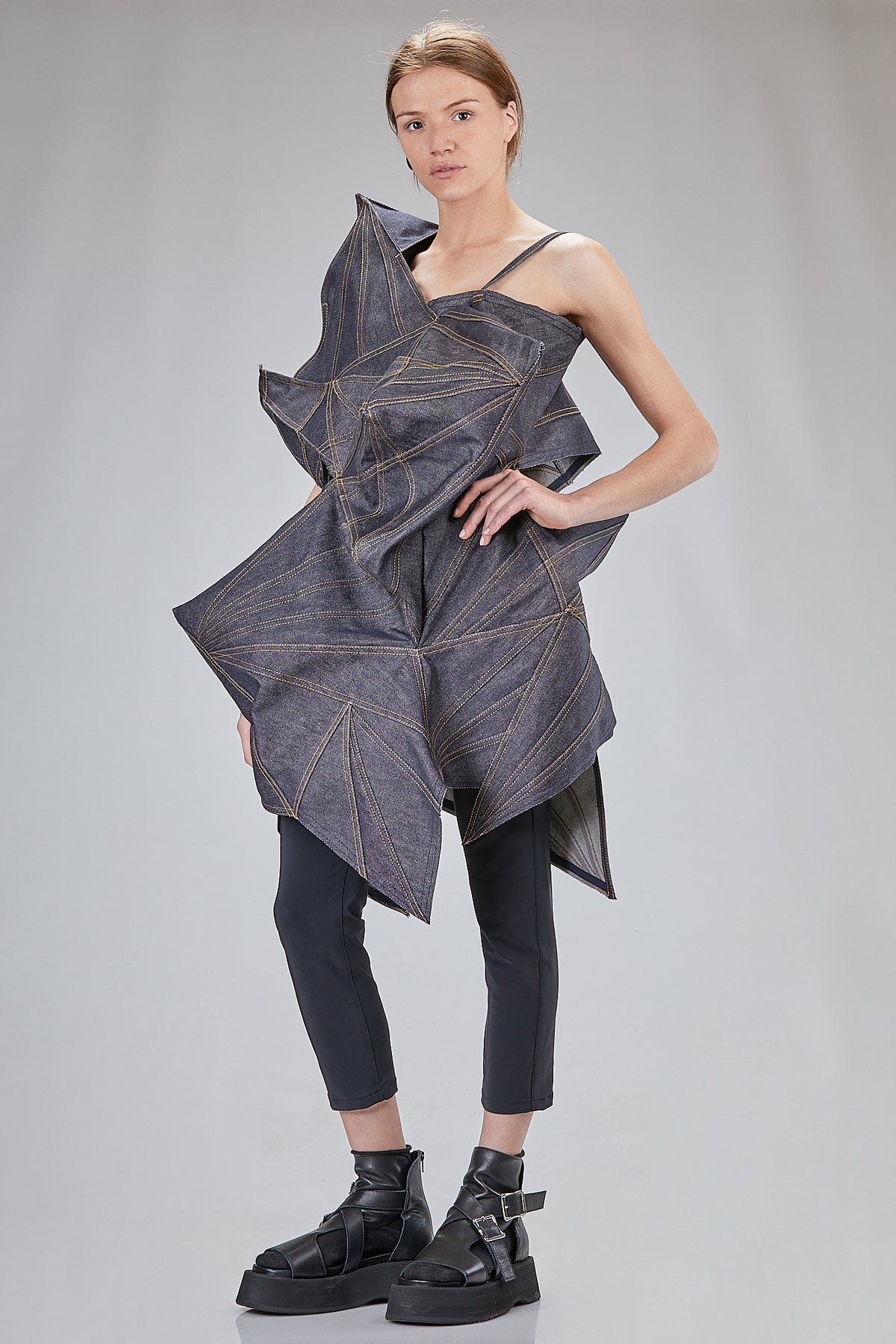 Ivo Milan Radical Fashion - tuniche - JUNYA WATANABE