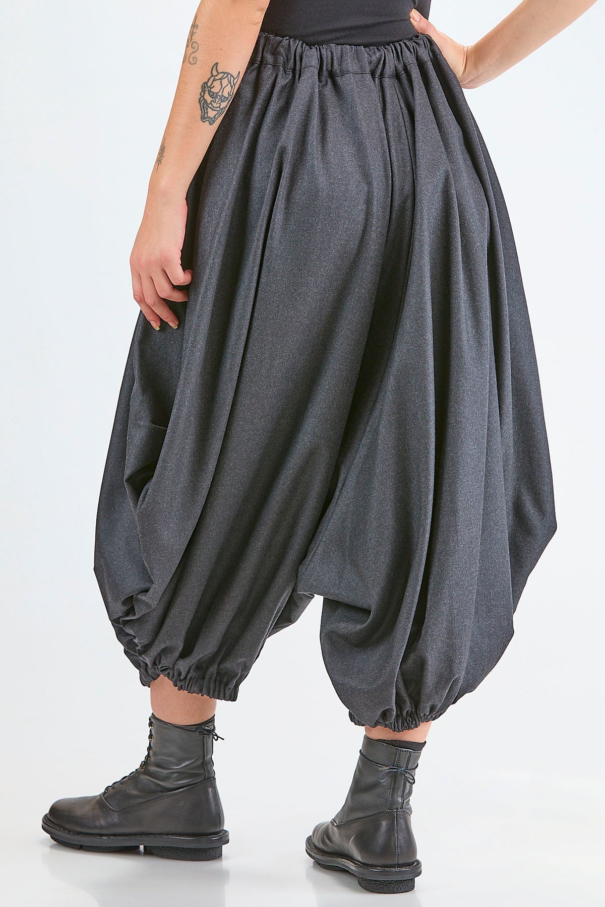 Ivo Milan Radical Fashion - pantaloni - COMME DES GARÇONS-COMME DES GARÇONS