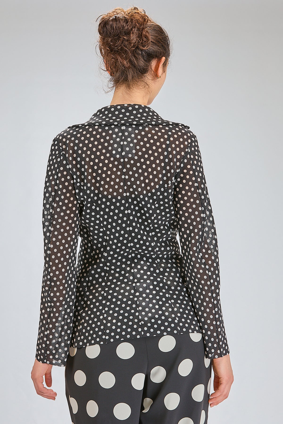 http://localhost:8180/imgBeestore/31708-1 A.jpg
