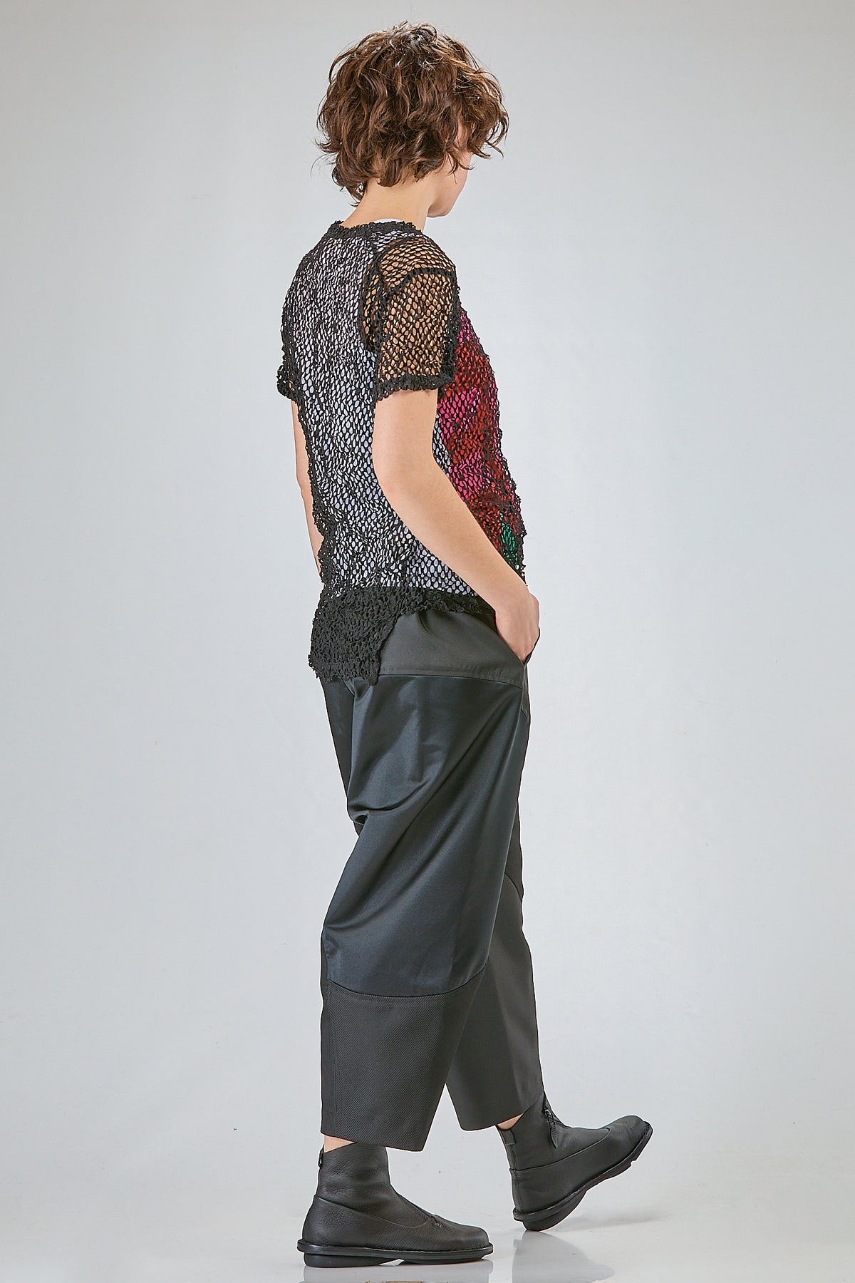 http://localhost:8180/imgBeestore/31731-1 A.jpg