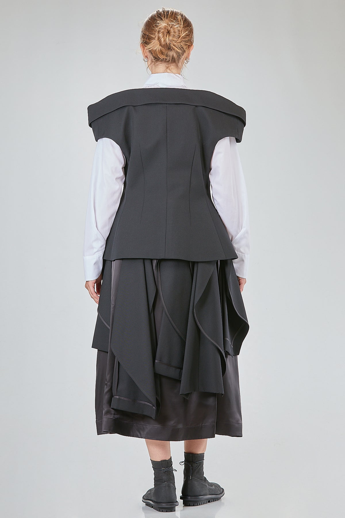 Ivo Milan Radical Fashion - gilet - NOIR KEI NINOMIYA
