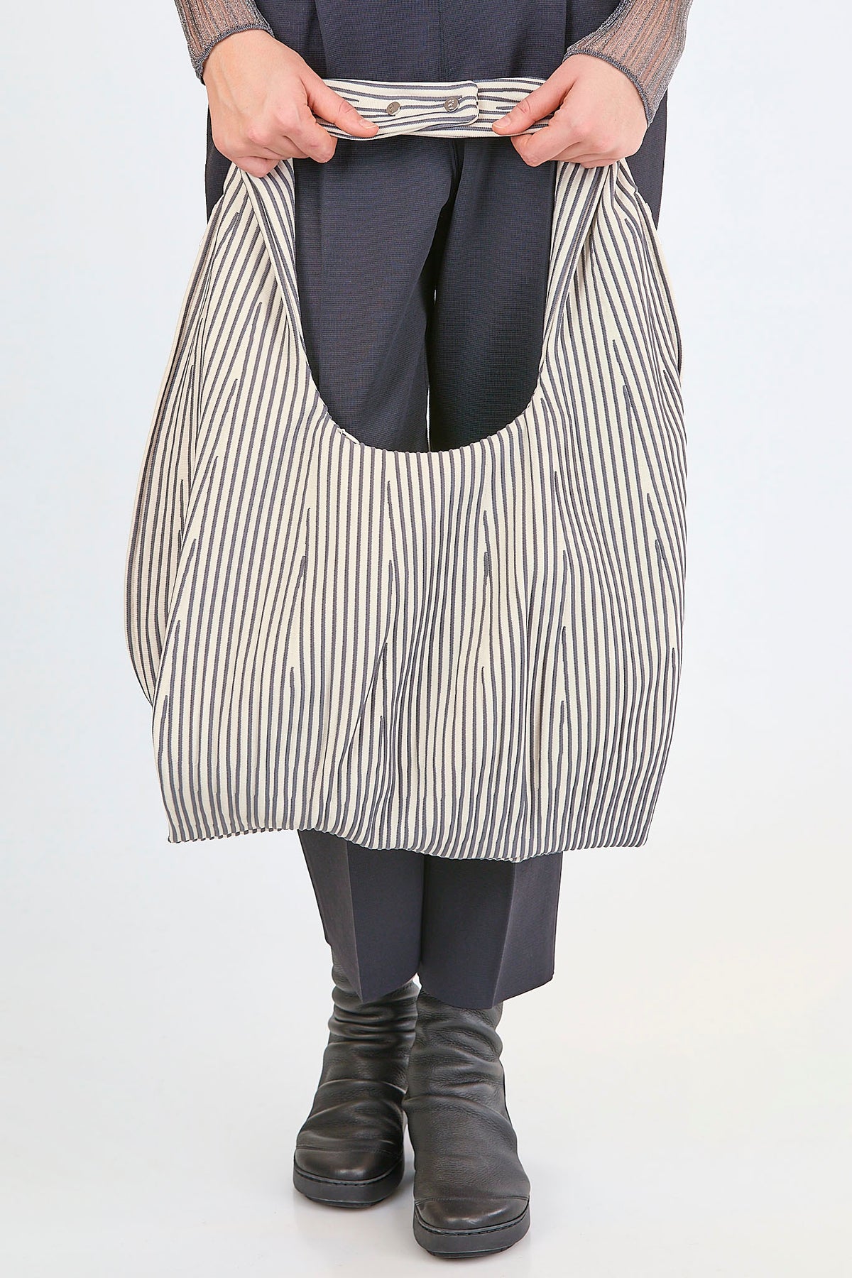 Ivo Milan Radical Fashion - borsa tessuto - CFCL
