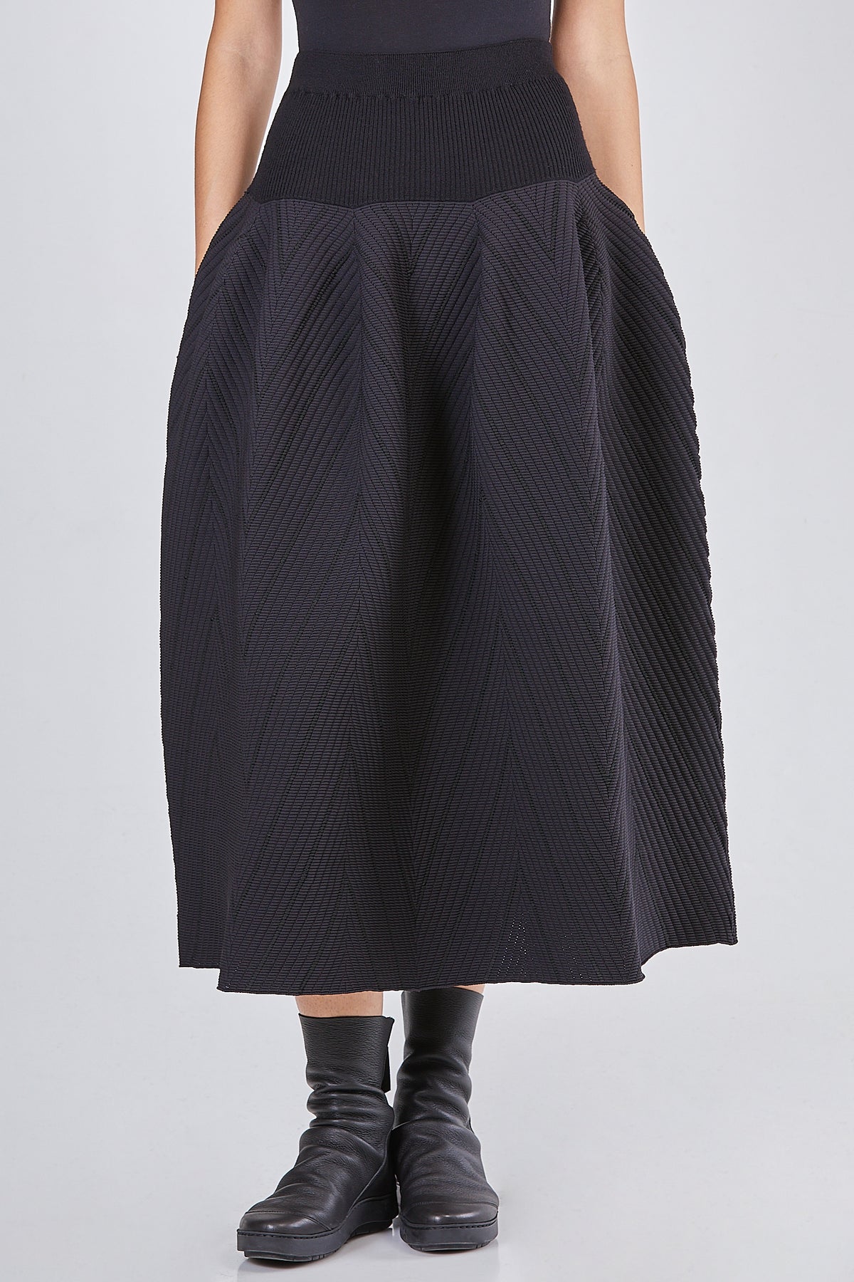 Ivo Milan Radical Fashion - gonne - CFCL