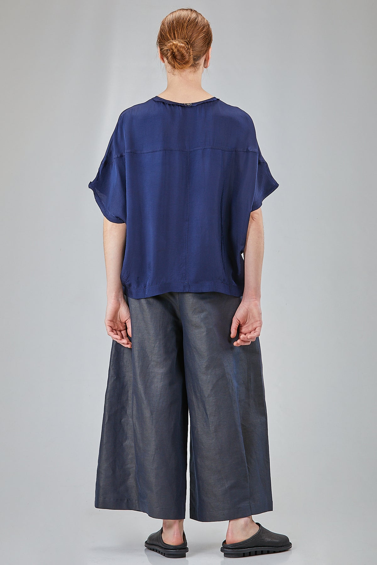 Ivo Milan Radical Fashion - t-shirt - HIGH