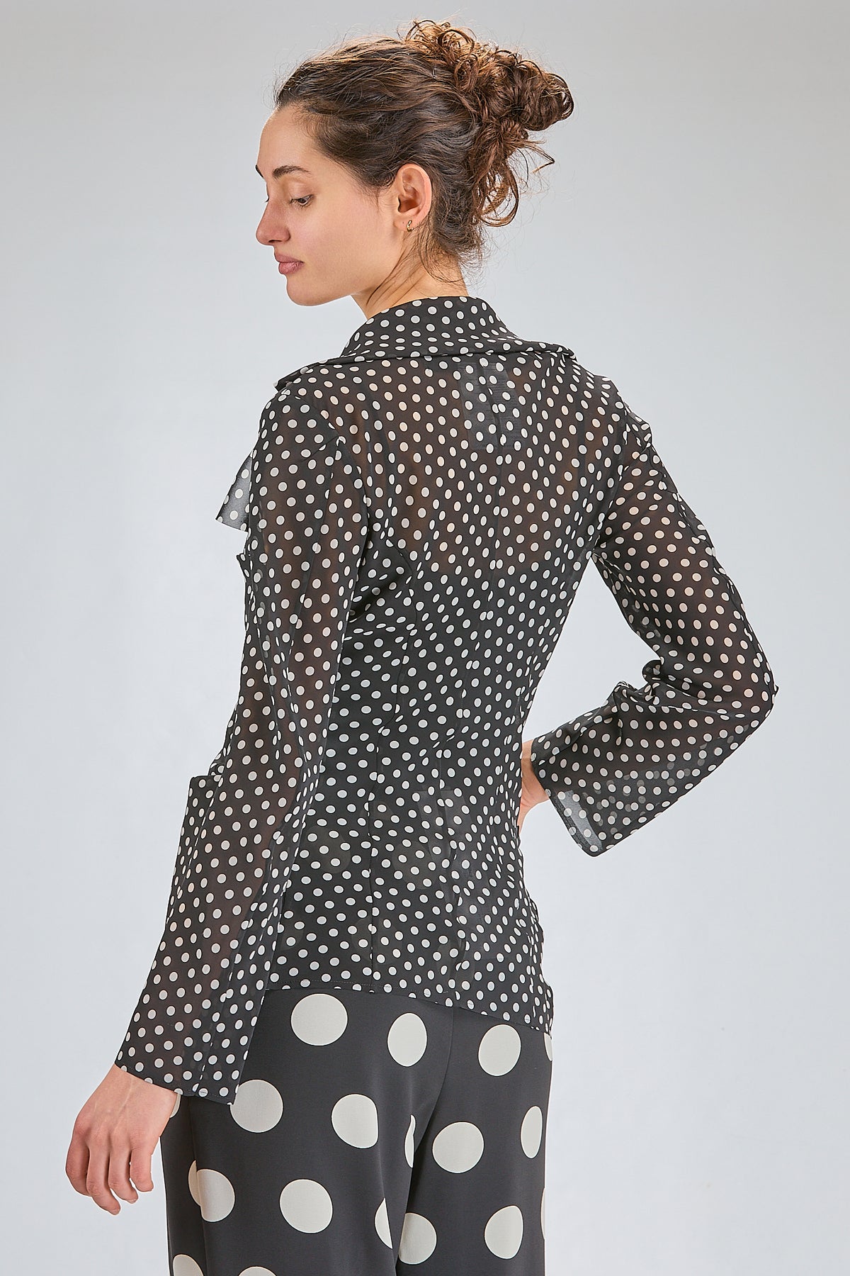 http://localhost:8180/imgBeestore/31708-1 A.jpg