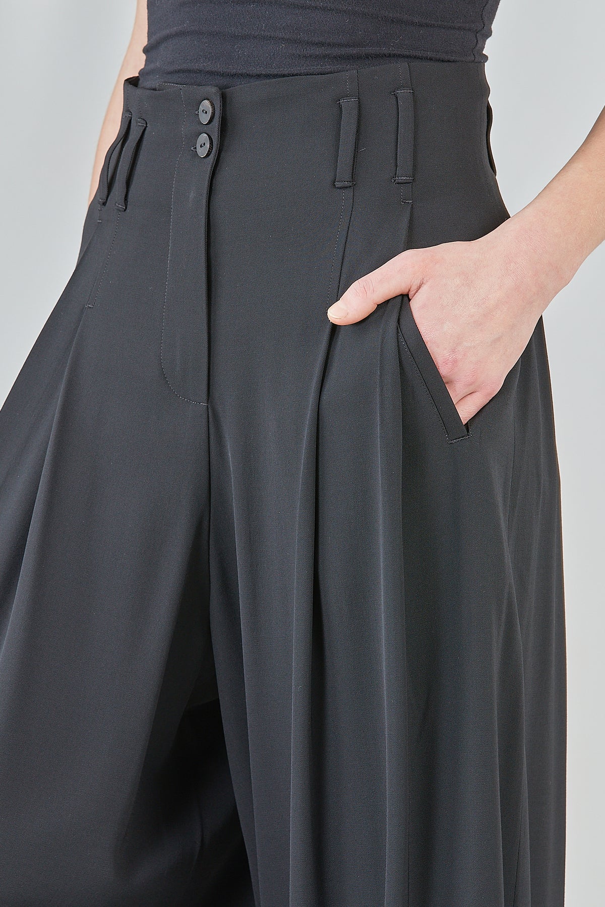 Ivo Milan Radical Fashion - pantaloni - ISABEL BENENATO