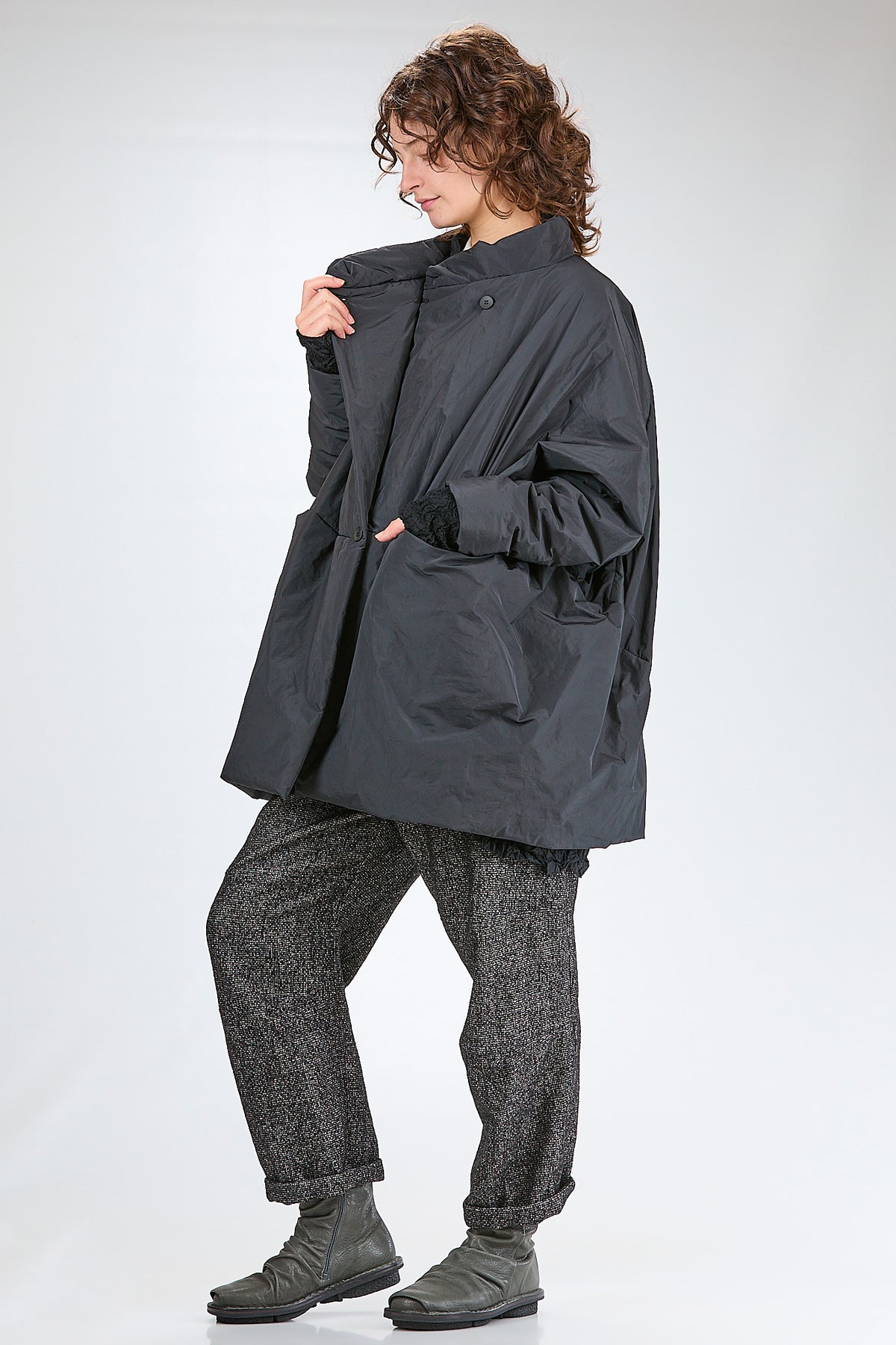 Ivo Milan Radical Fashion - cappotti - SHU MORIYAMA