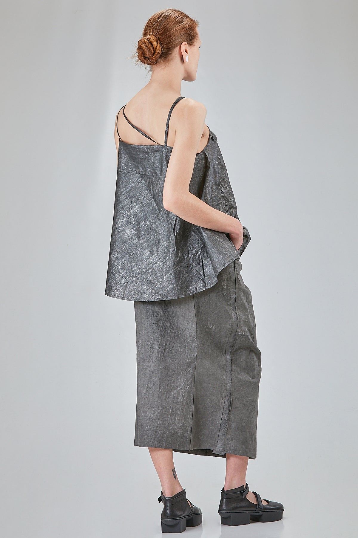 Ivo Milan Radical Fashion - top - RUNDHOLZ